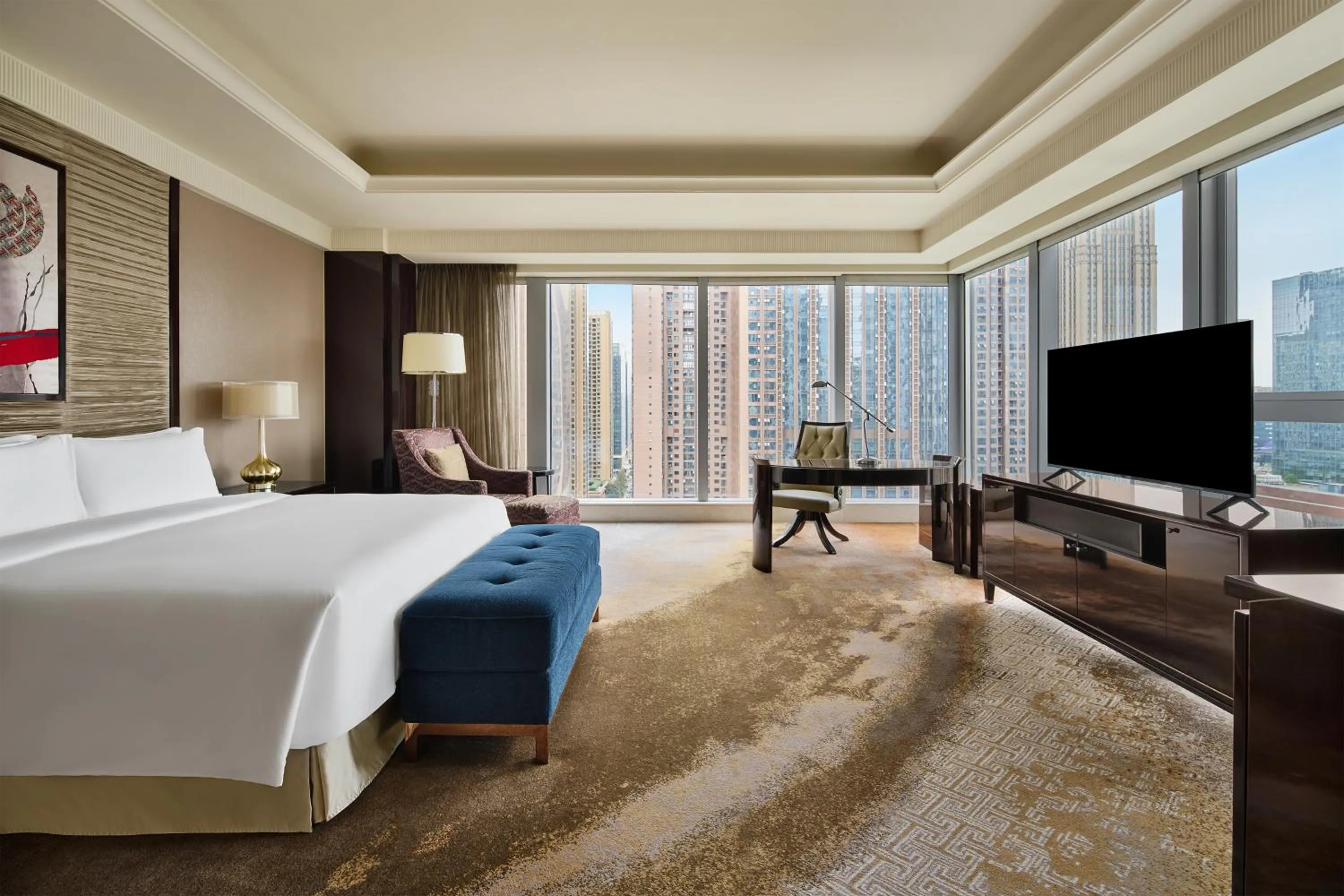 Bed in Vignette Collection Palm Springs Hotel Chengdu by IHG