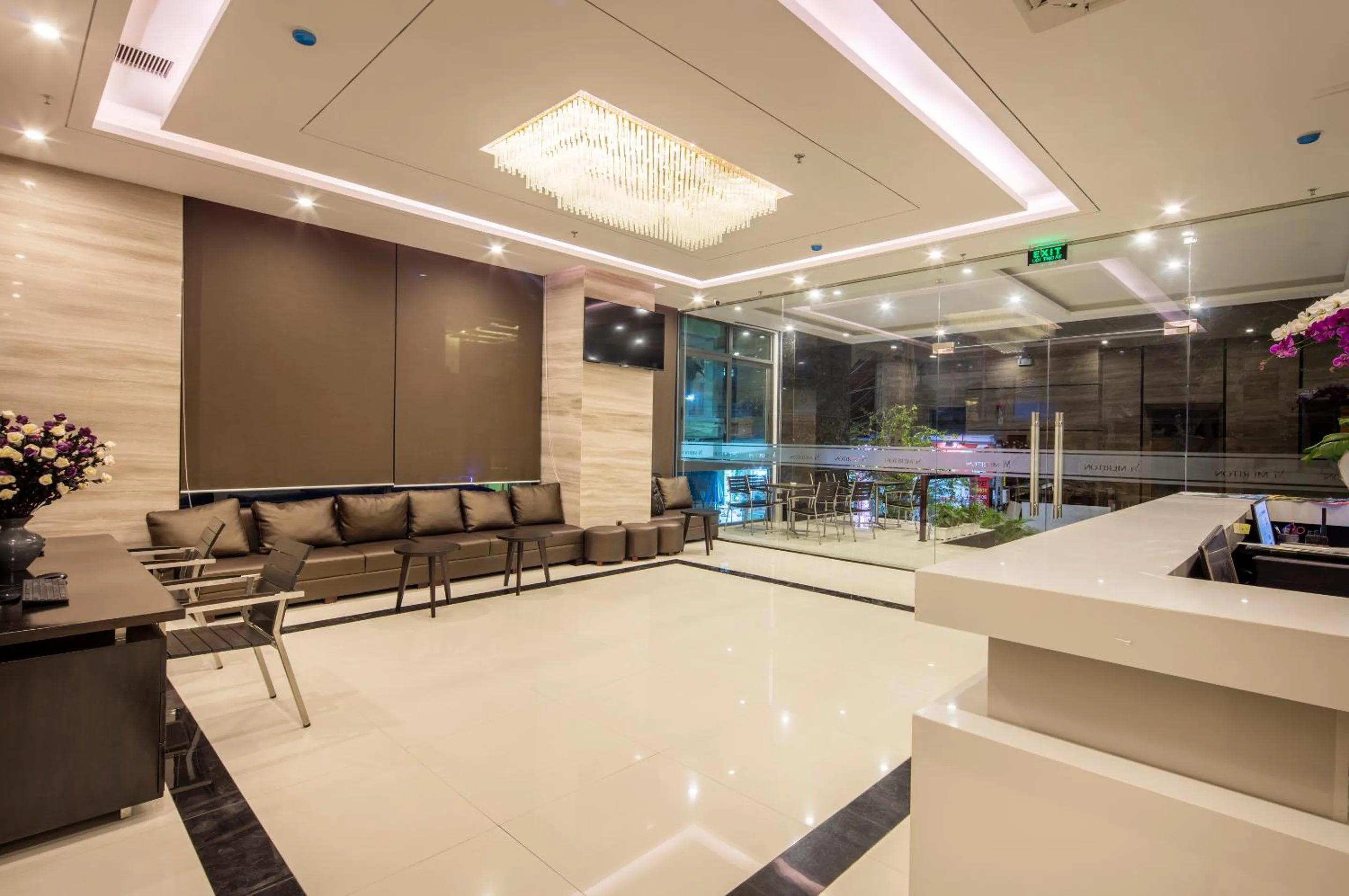 Lobby or reception in La Sera Hotel
