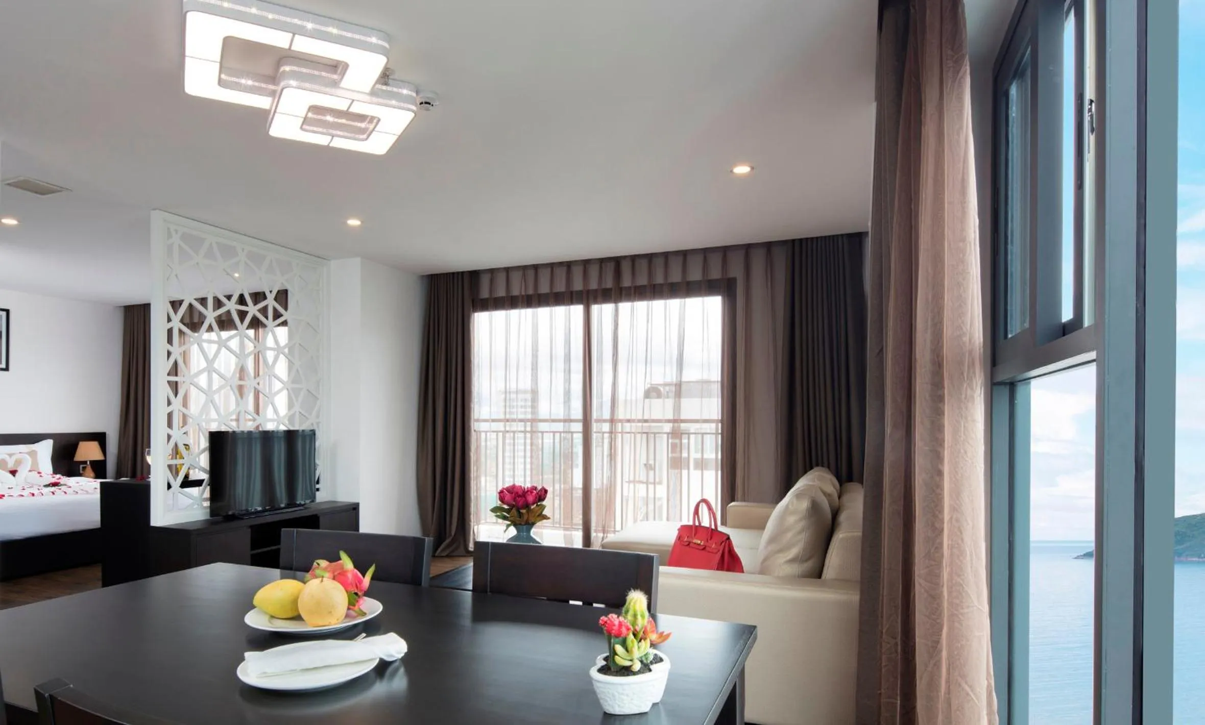 Living room in La Sera Hotel