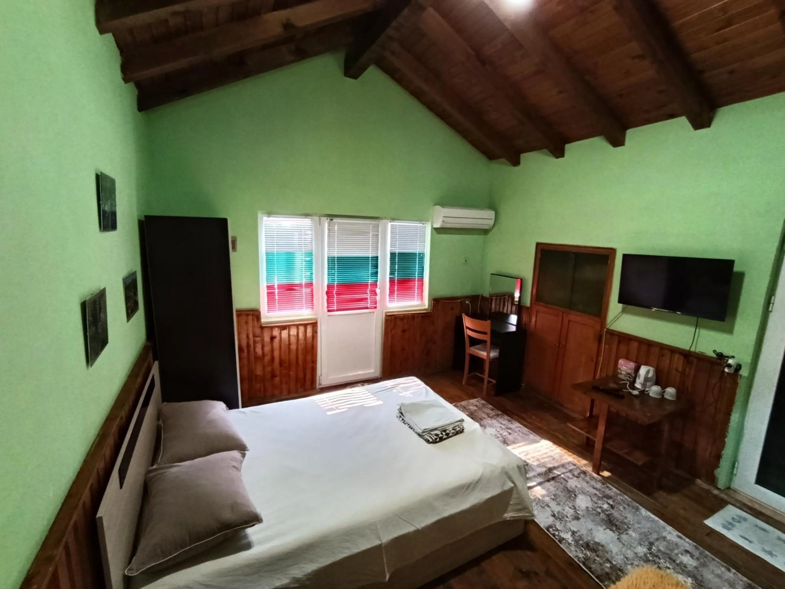 Bed in Danailovi Guest House