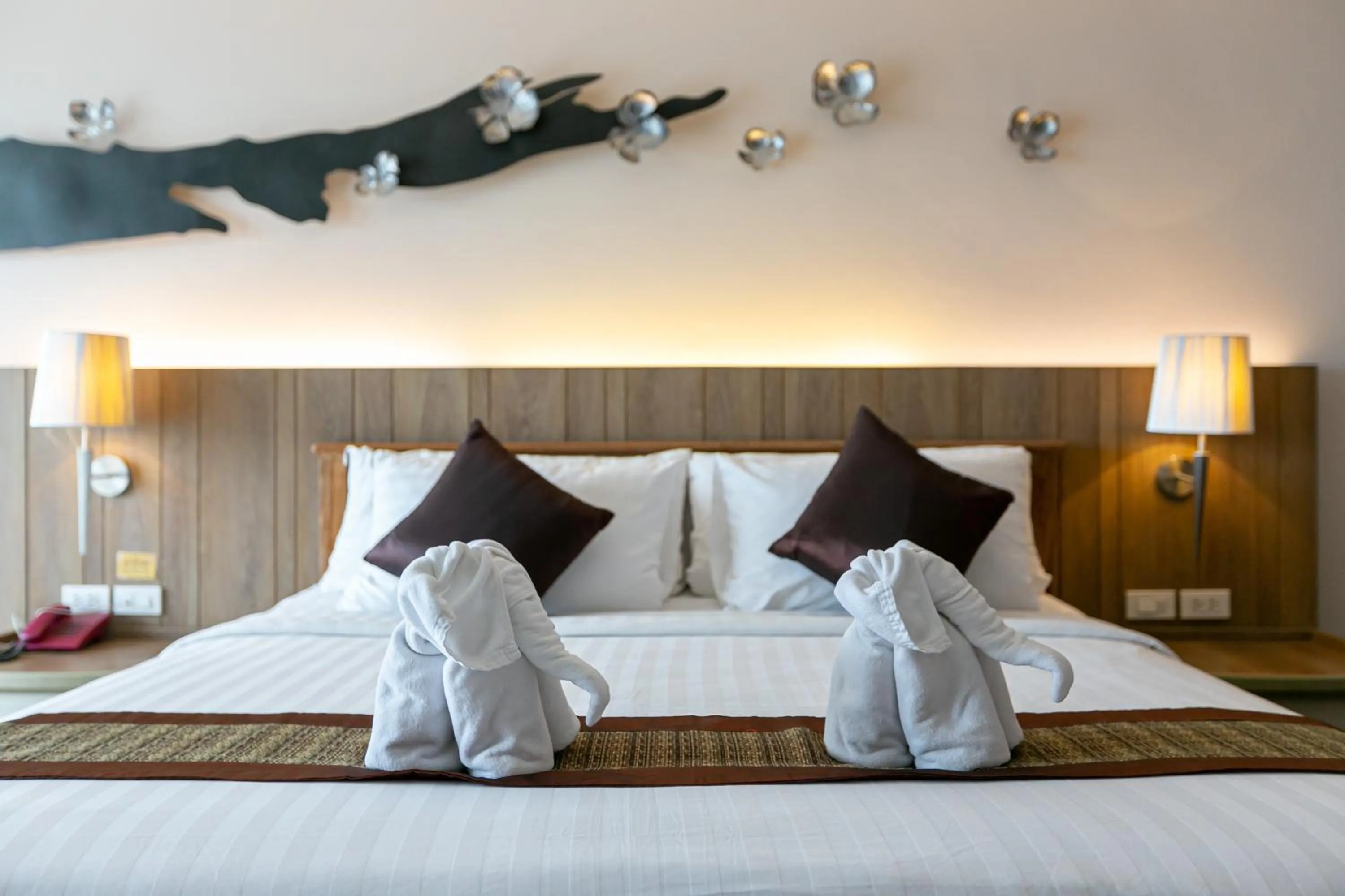 Bed in Grand Ratchapruek Hotel