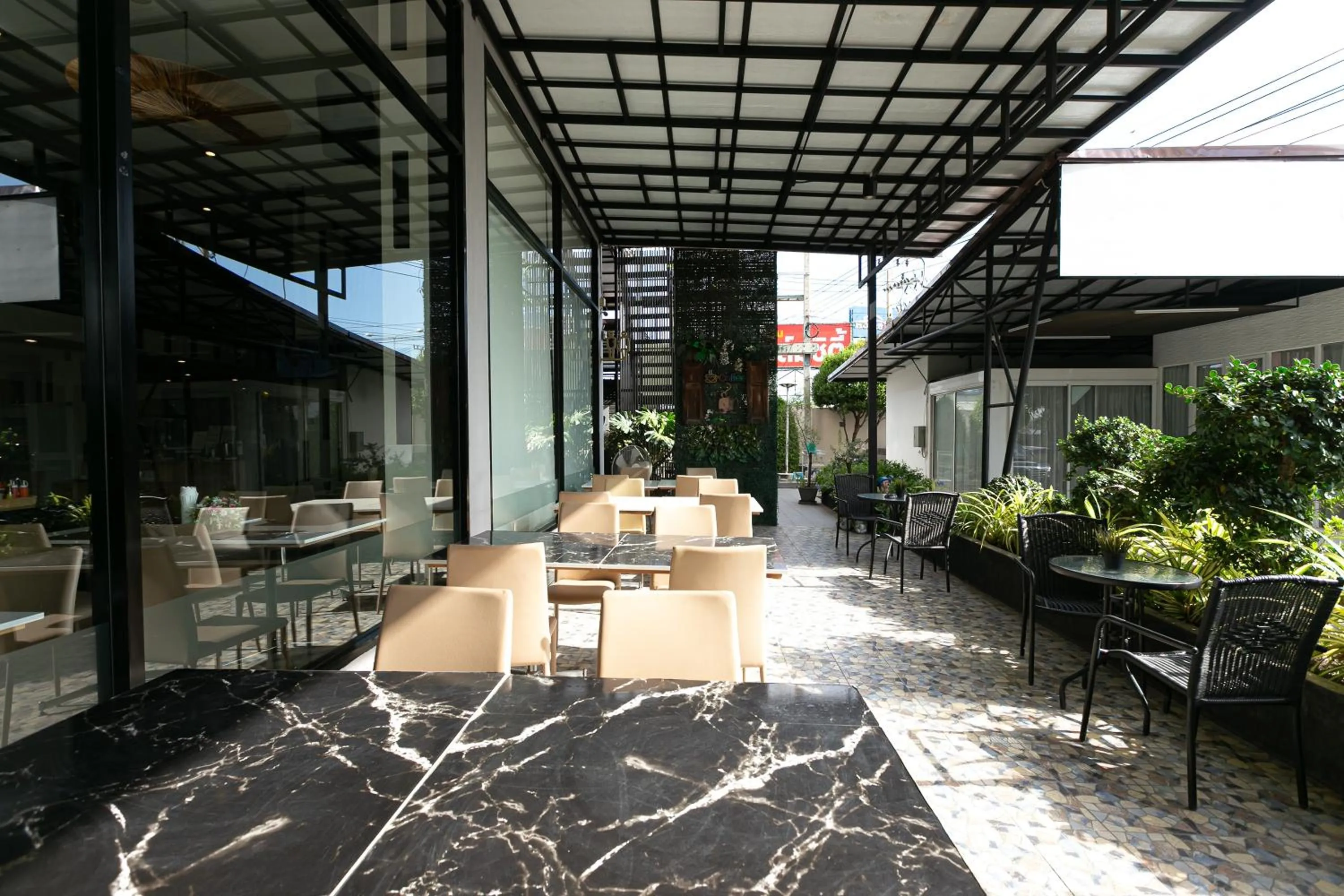 Breakfast in Grand Ratchapruek Hotel