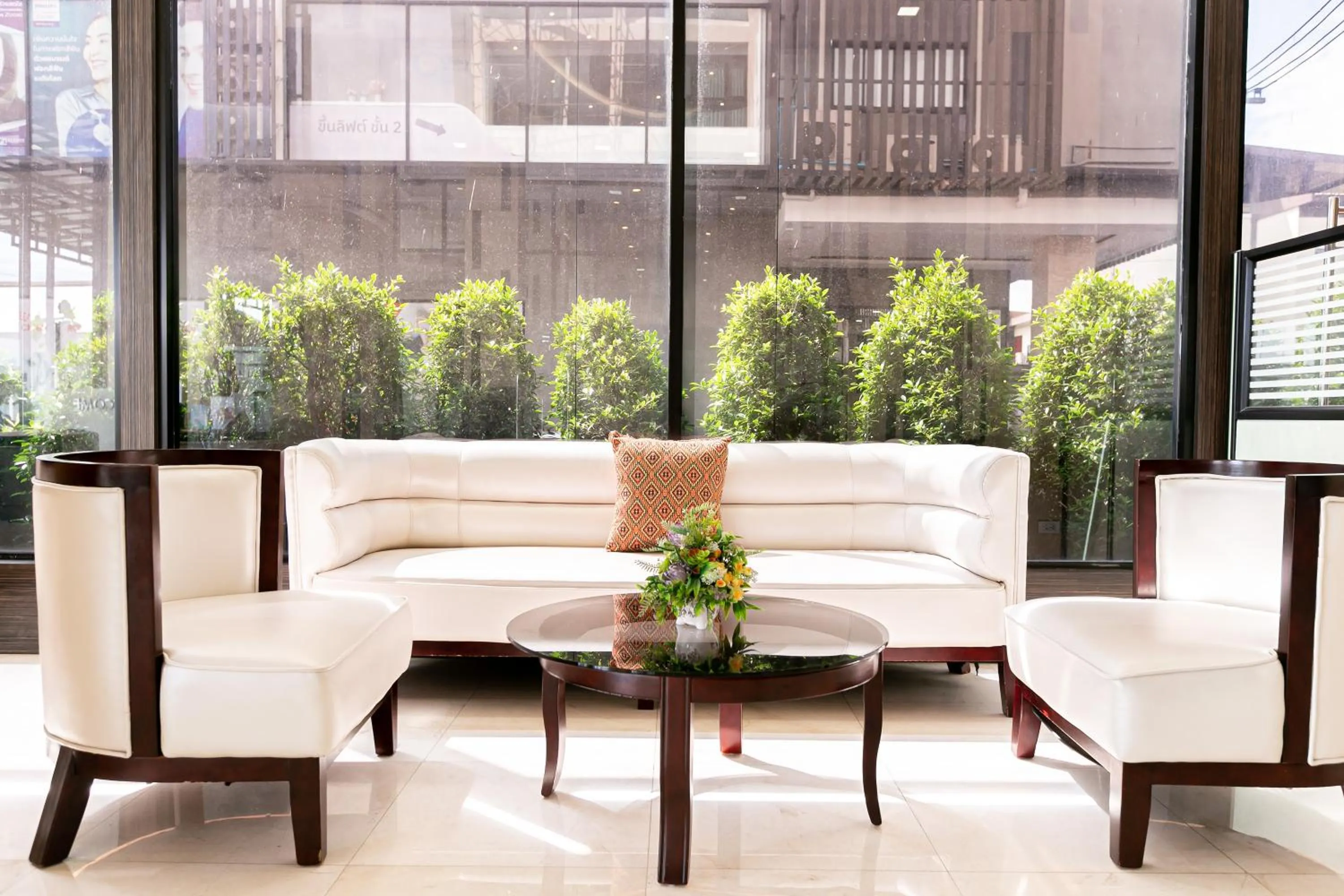 Lobby or reception in Grand Ratchapruek Hotel