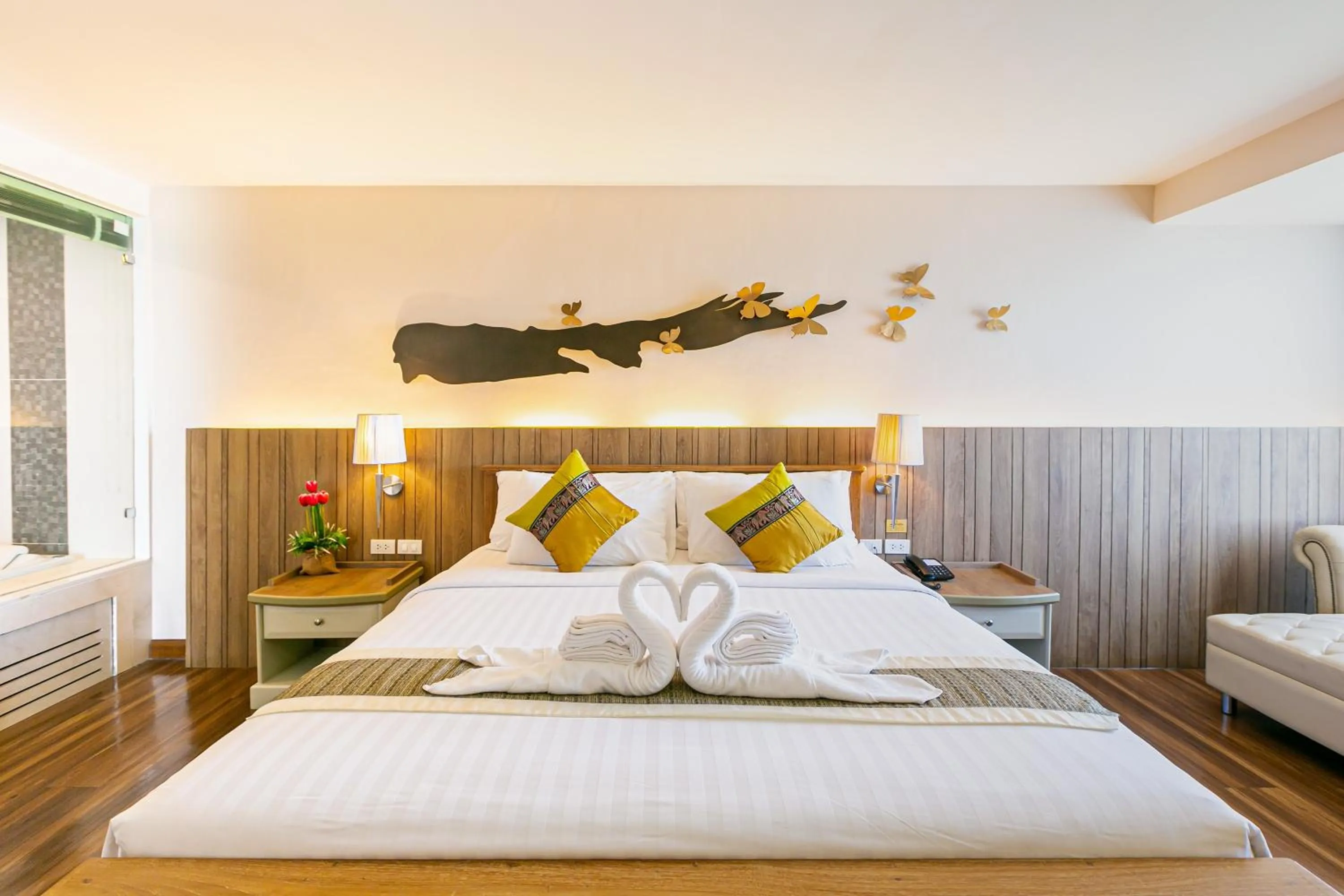 Bed in Grand Ratchapruek Hotel