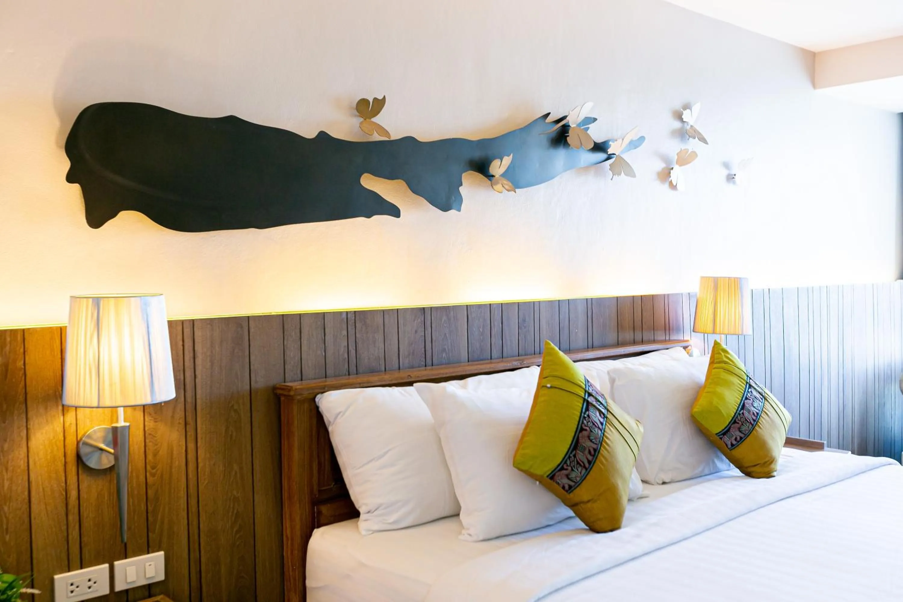 Bed in Grand Ratchapruek Hotel