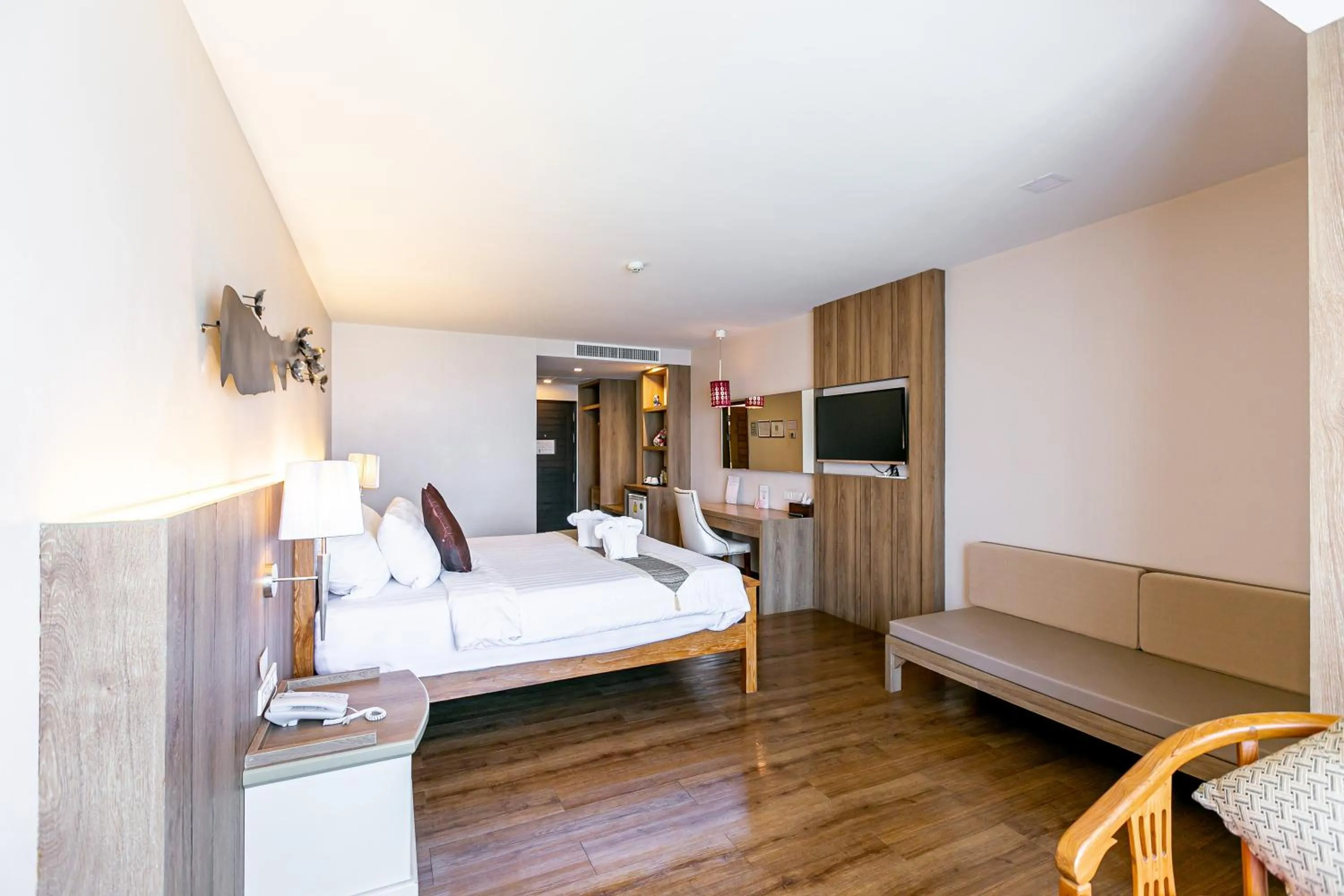 Bed in Grand Ratchapruek Hotel