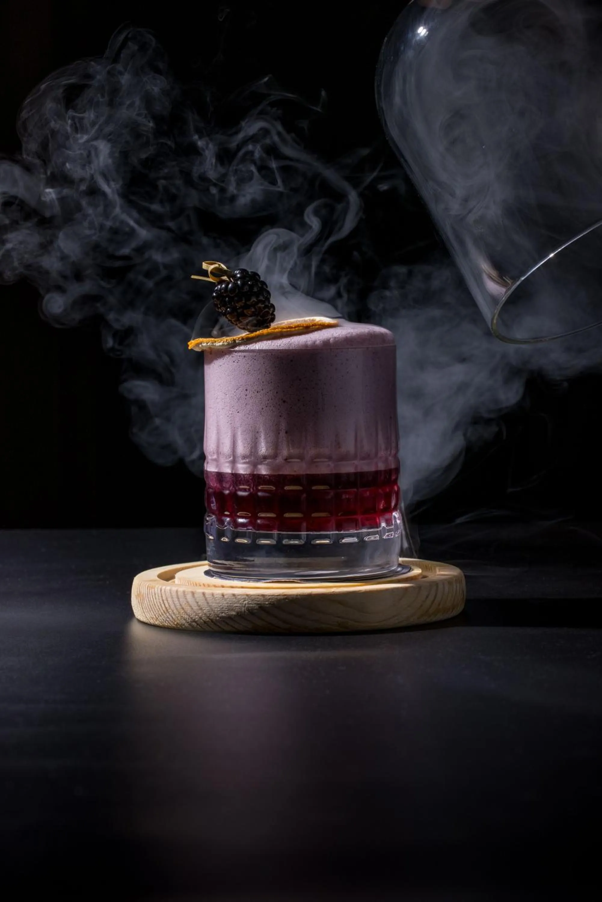 Lounge or bar in Six Senses Residences & Spa Courchevel