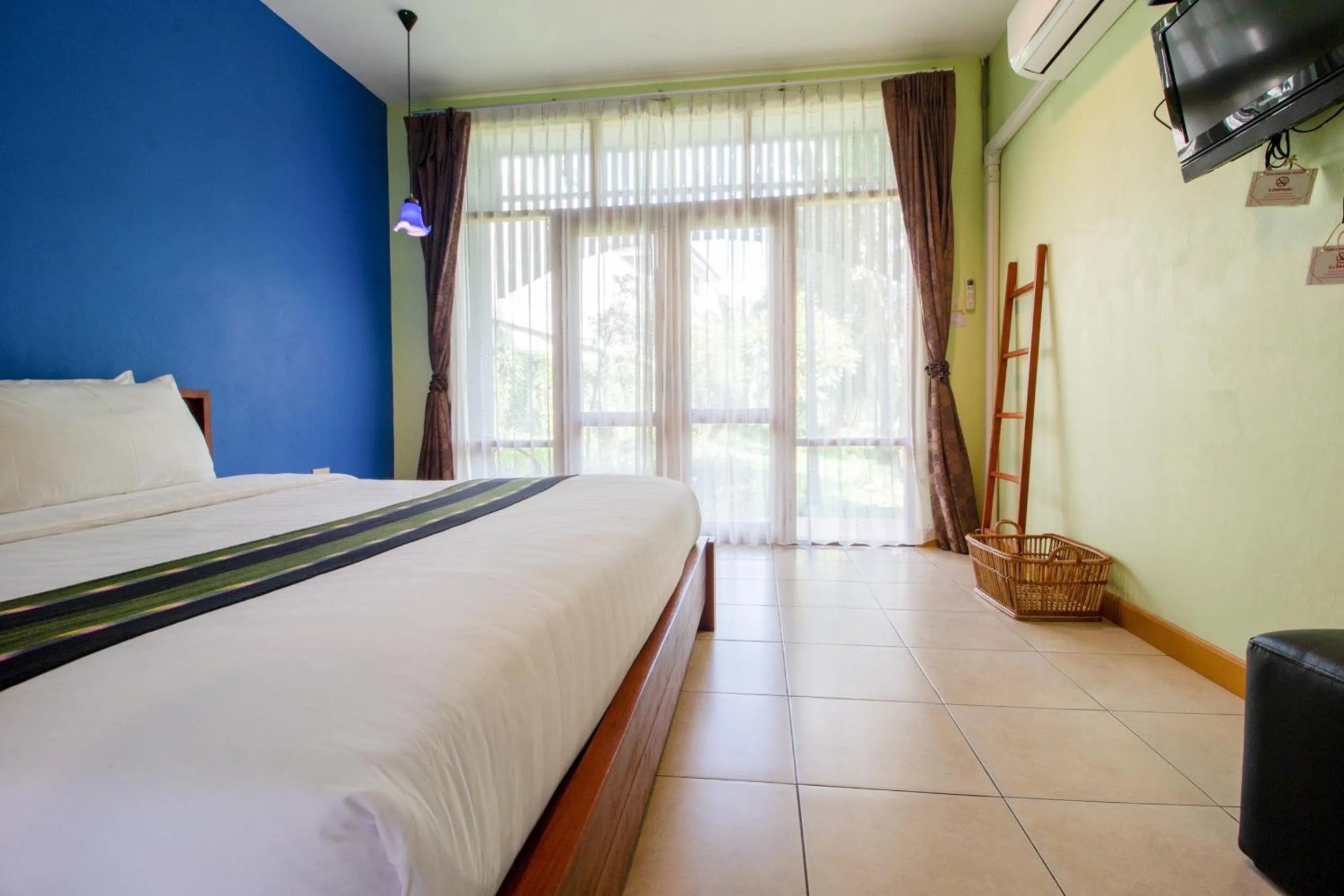 Bed in AuangKham Resort