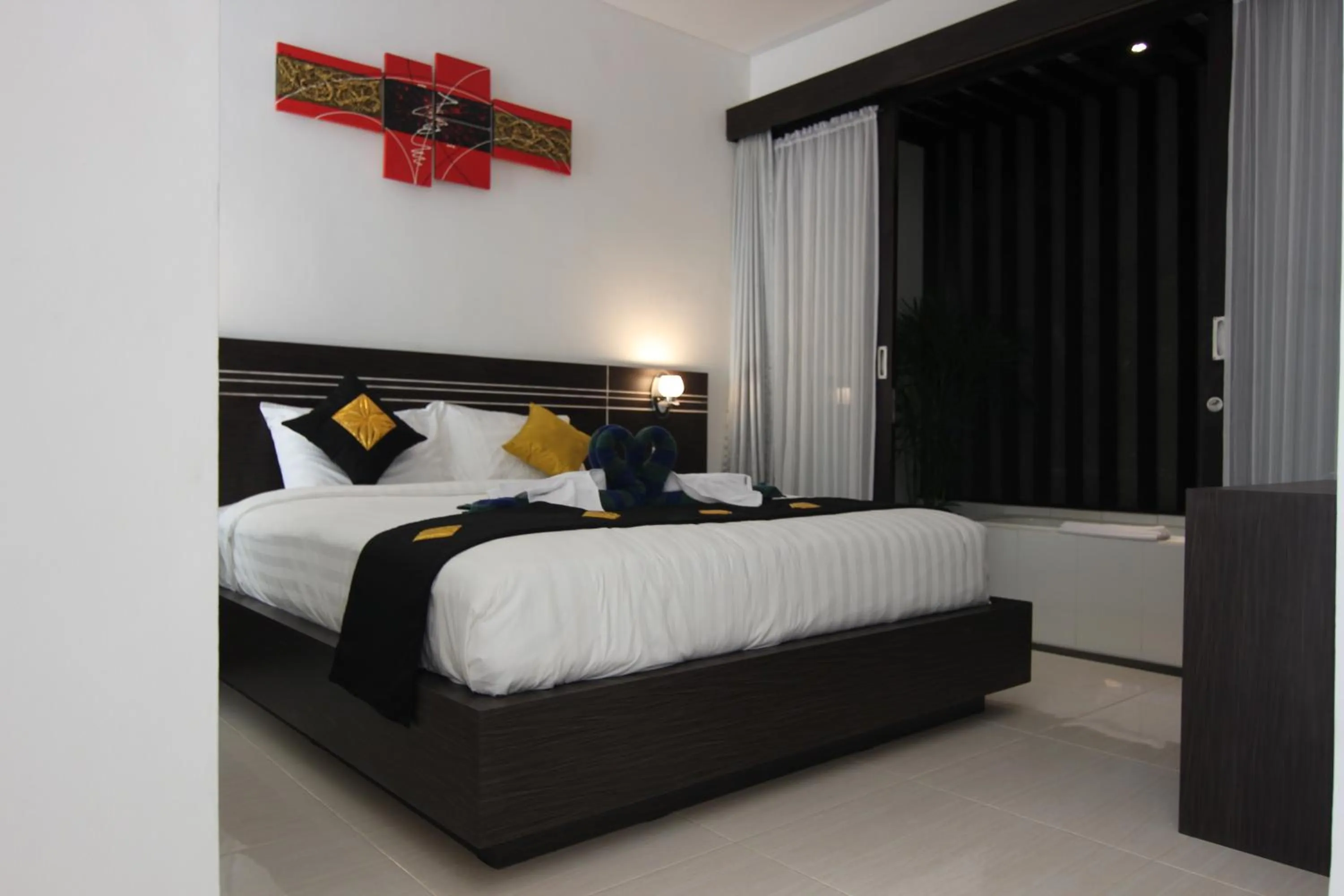 Coffee/tea facilities, Bed in The Diana Suite