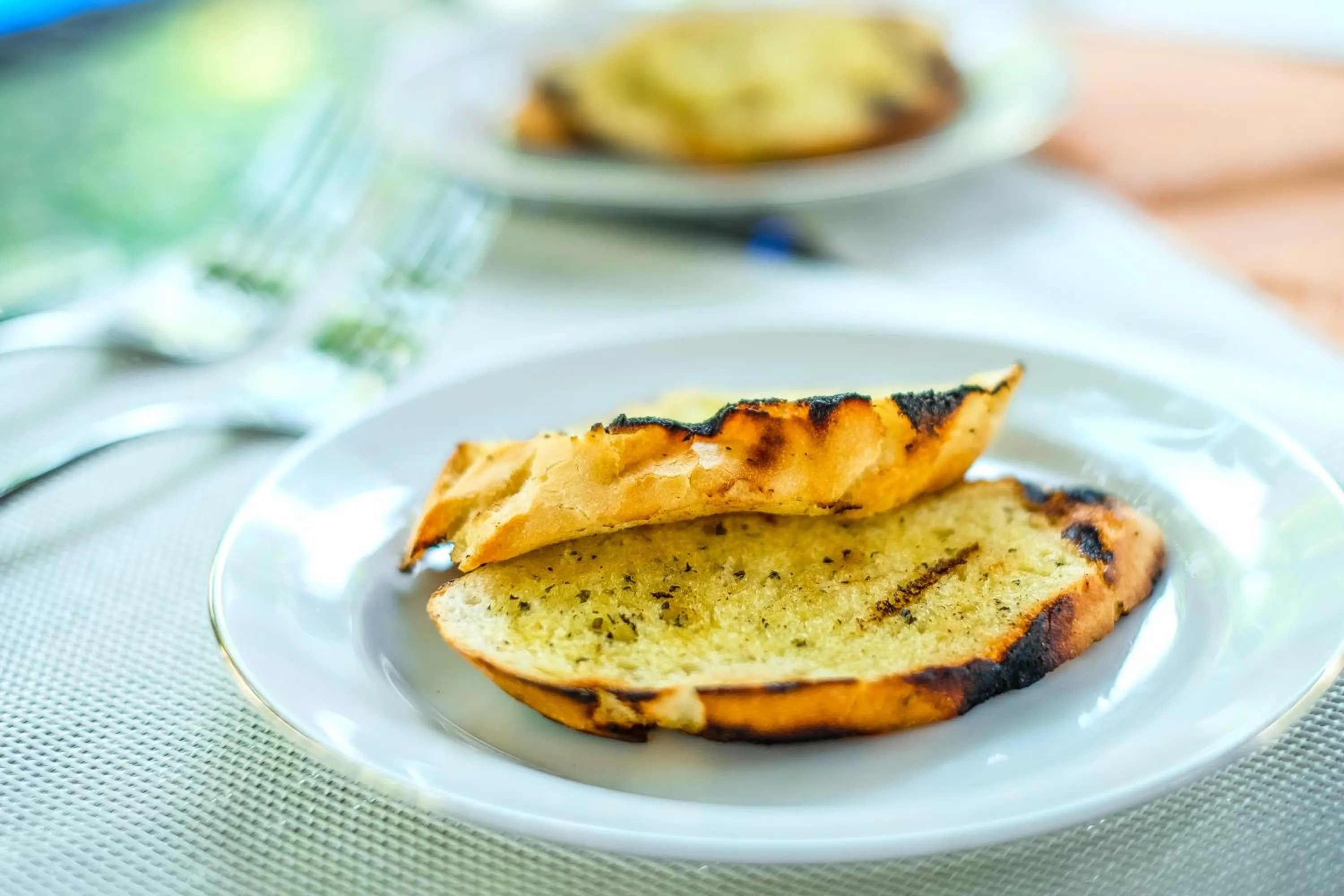 Restaurant/places to eat in The Diana Suite