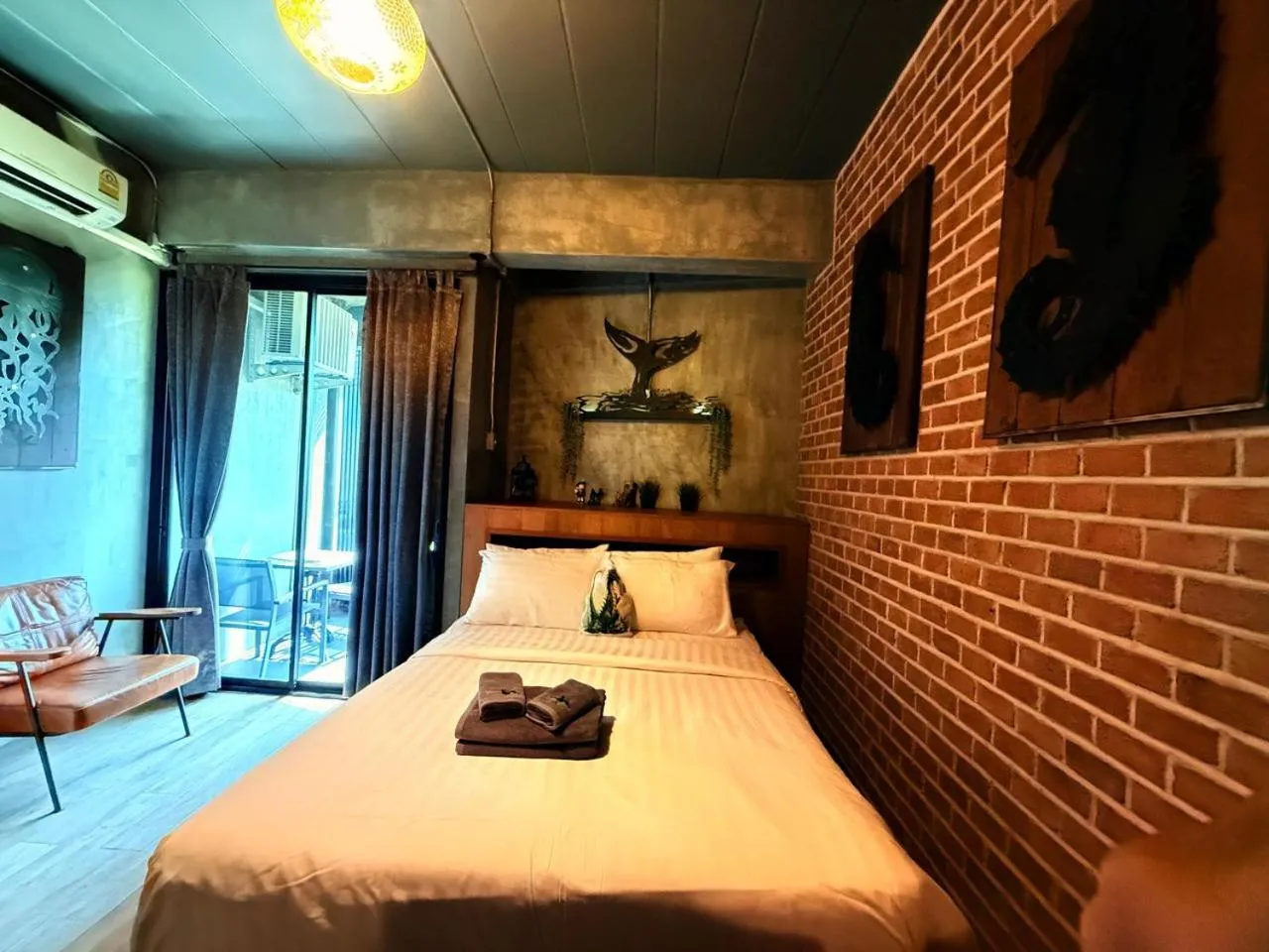 Bedroom, Bed in Rent V38 #420 friendly Thailand