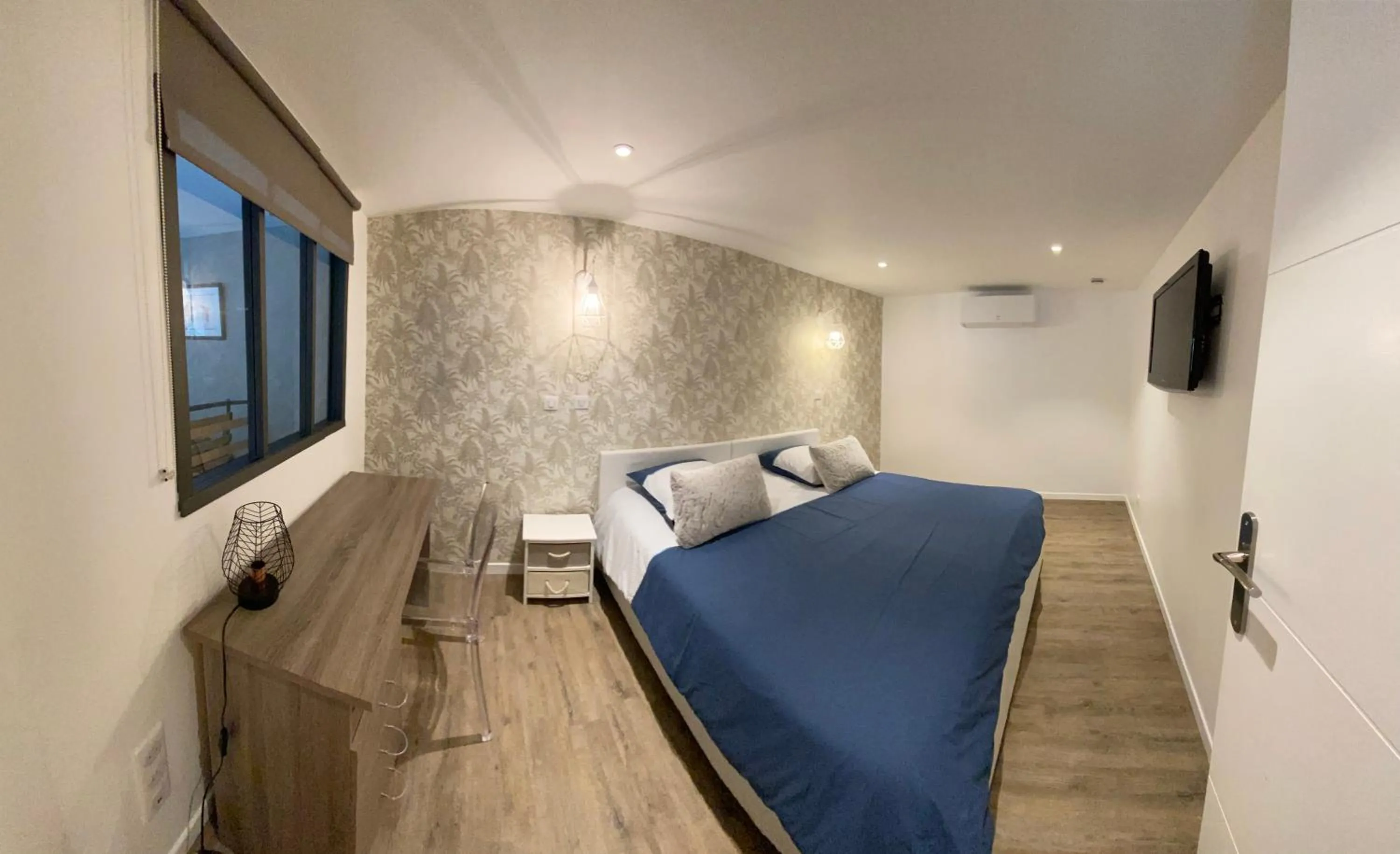 Bed in Le séquoia