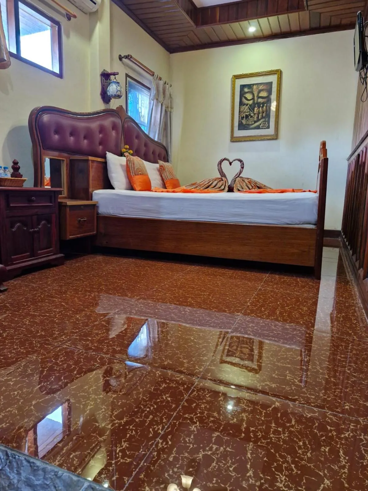 Bed in Sakura Wood House