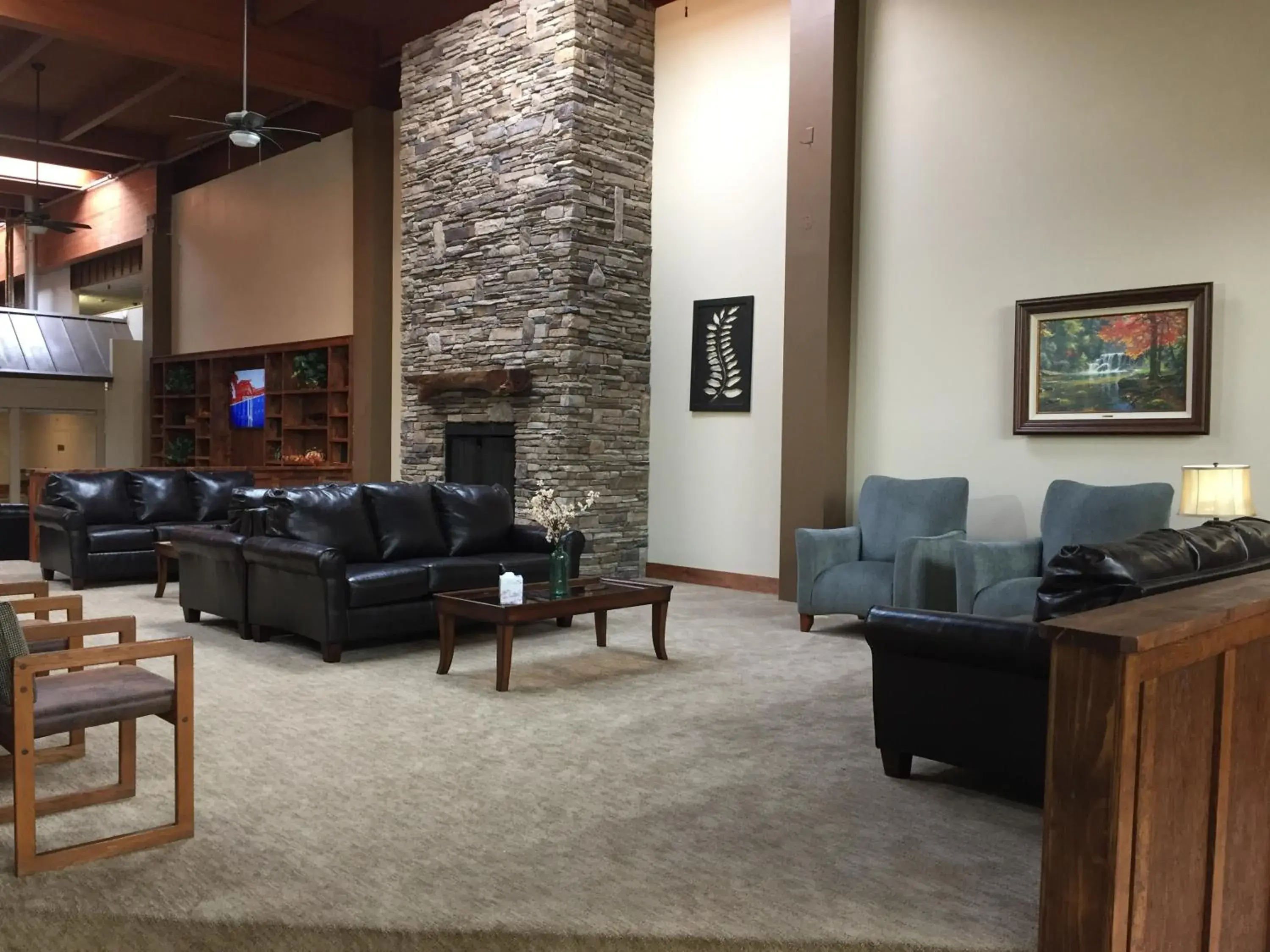 Communal lounge/ TV room, Lobby/Reception in Cascades Mountain Resort, Ascend Hotel Collection