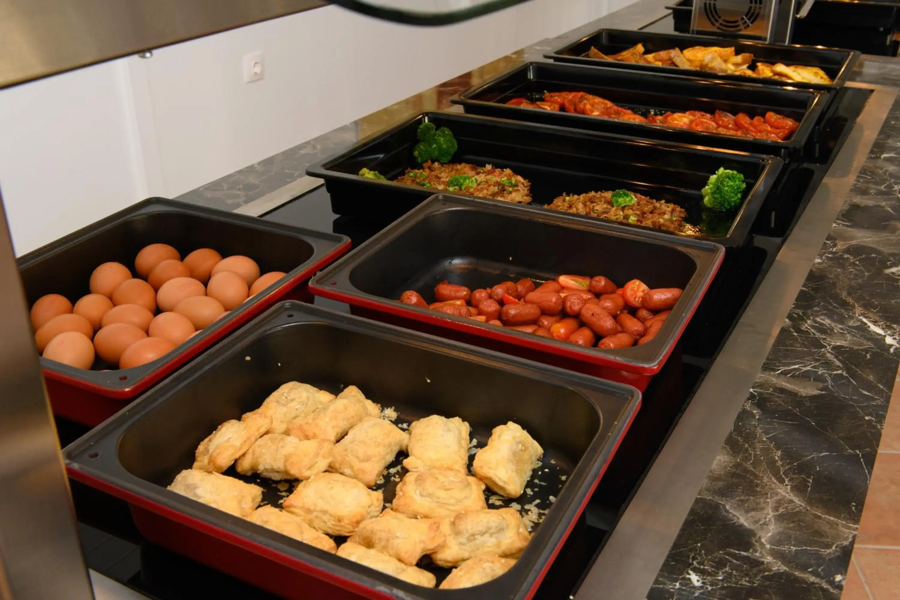 Restaurant/places to eat in Olympion Village Restaurant/places to eat in Olympion Village