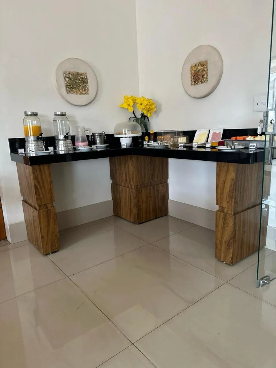 Matinada Palace Hotel