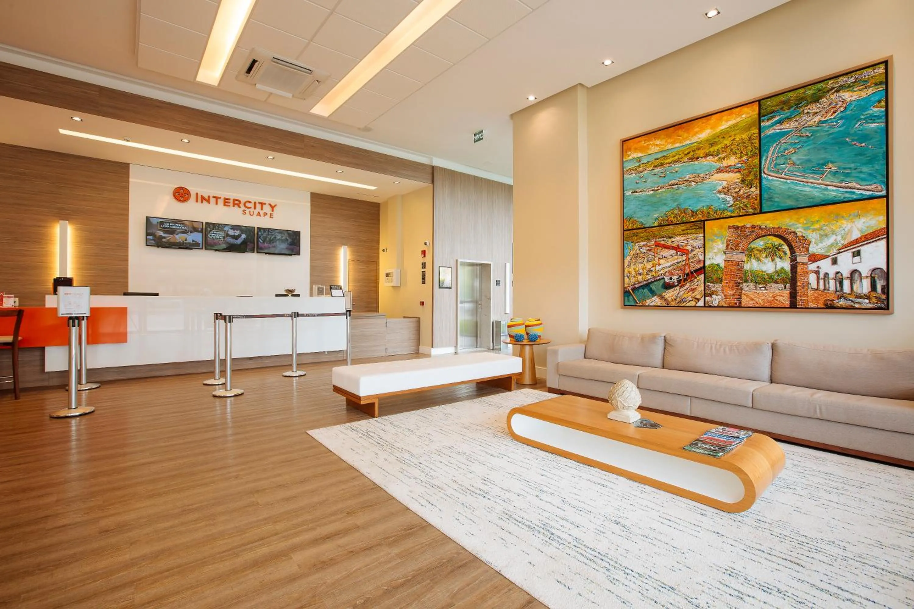 Facade/entrance in Intercity Suape Costa Dourada