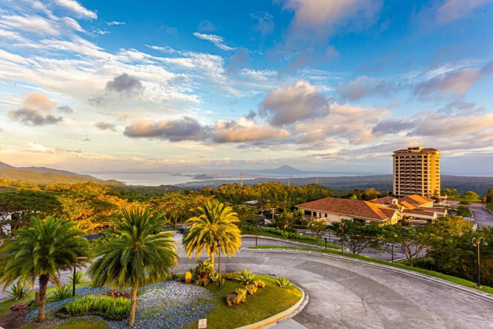 Lake view in Splendido Tagaytay Hotel and Country Club