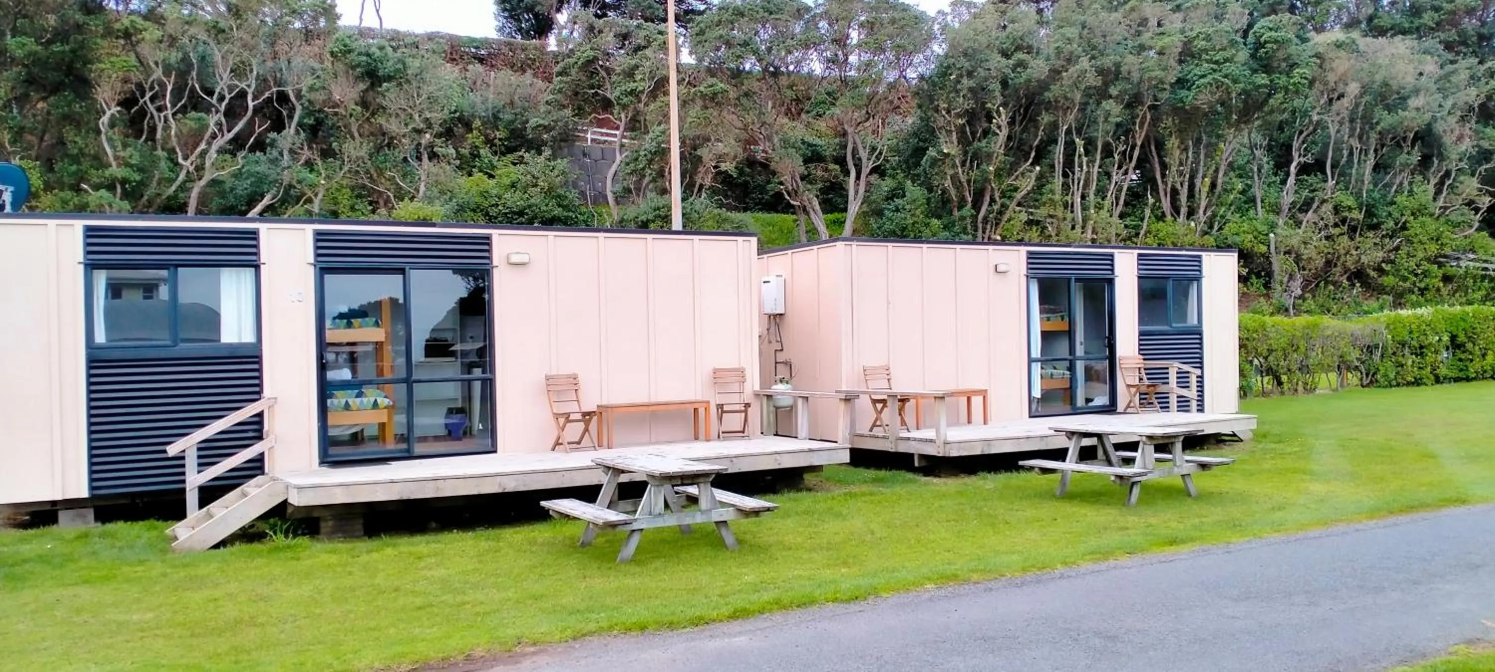 Property building in Opunake Beach Holiday Park