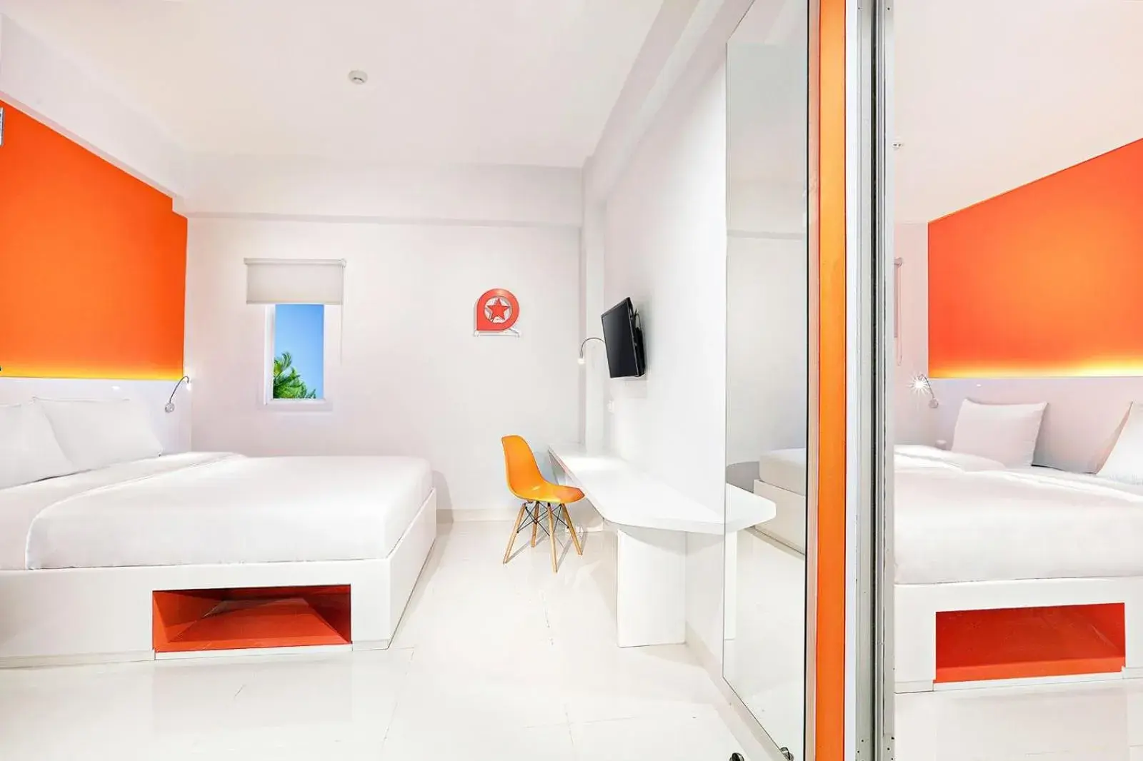 Photo of the whole room, Bed in Starlet Hotel Serpong Photo of the whole room, Bed in Starlet Hotel Serpong