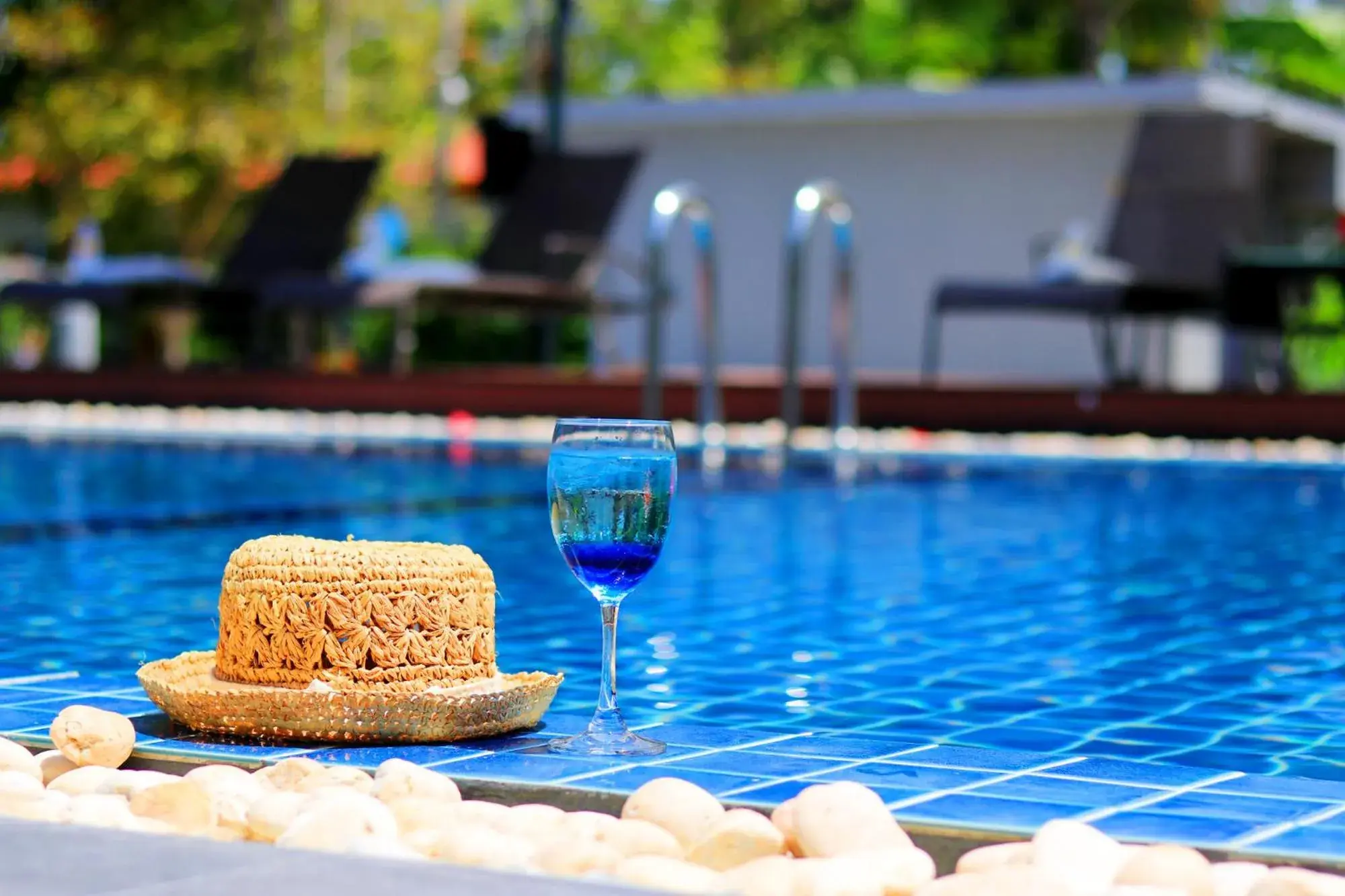 Swimming pool in Neenlawat Riverside Swimming pool in Neenlawat Riverside