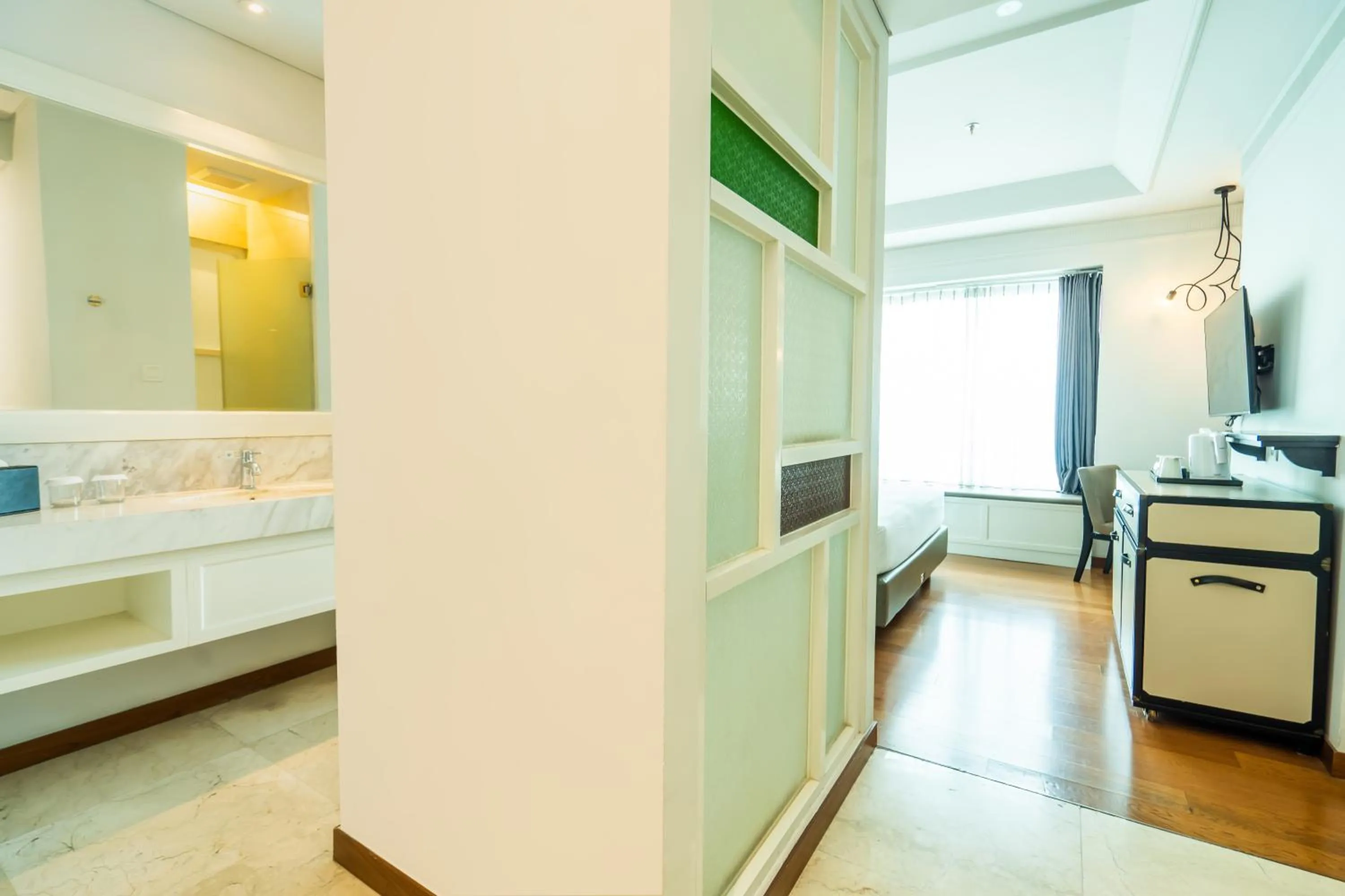 Bed in De Paviljoen Bandung