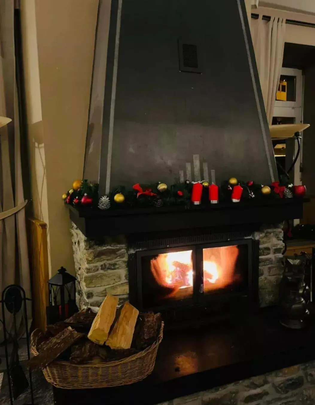 Lounge or bar in Thermalhotel De France Lounge or bar in Thermalhotel De France