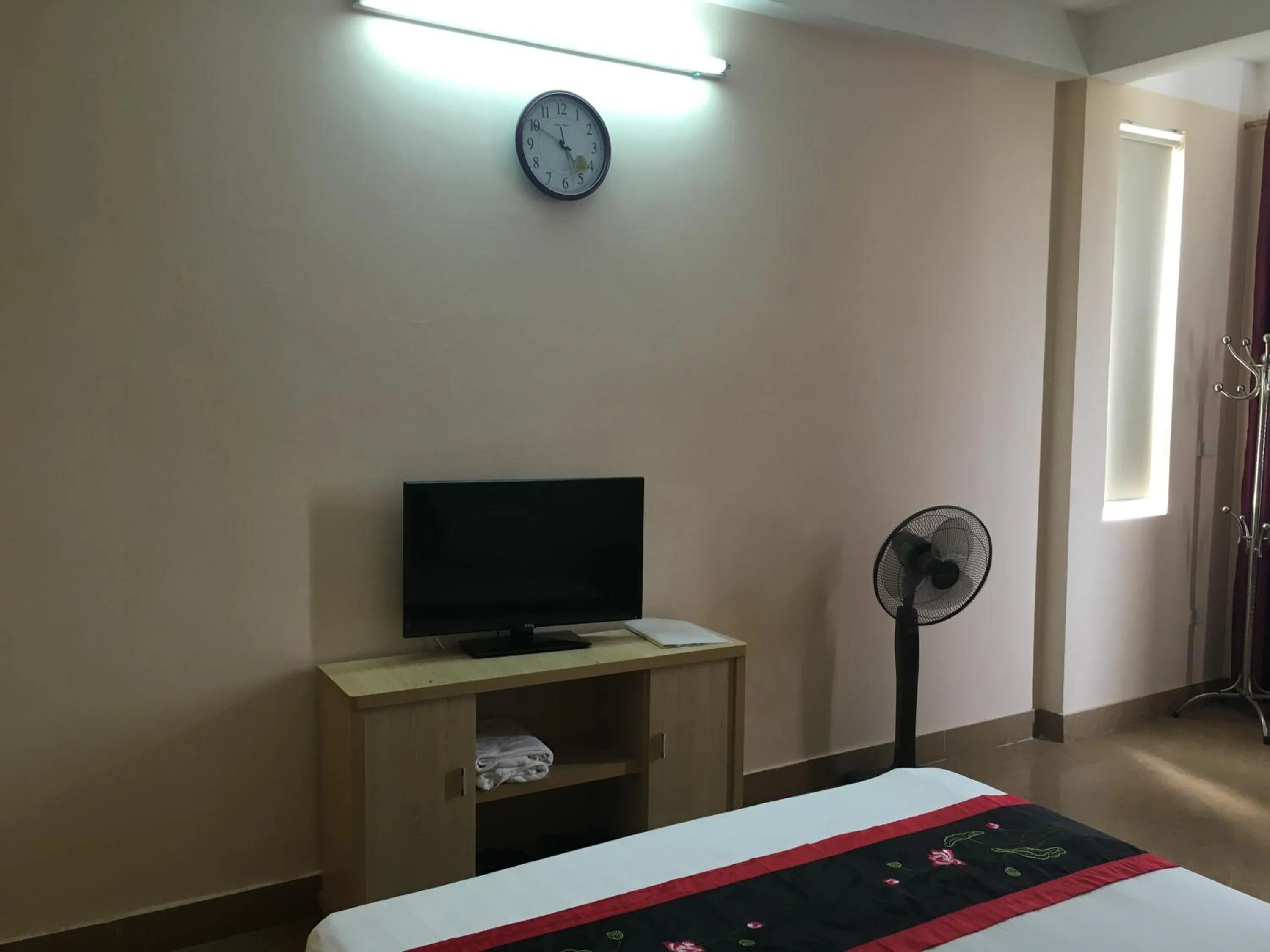 Bed in Sunrise Hotel