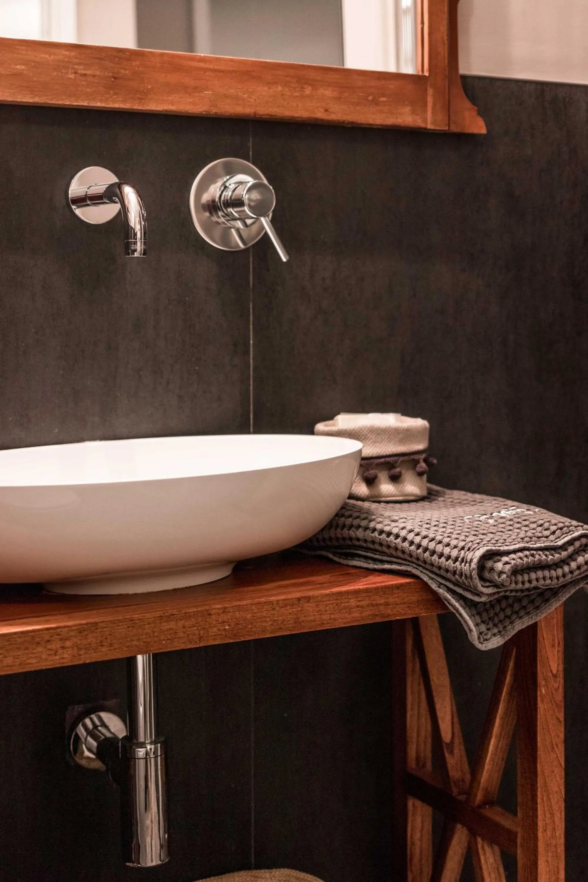 Bathroom in Bozzi 1910