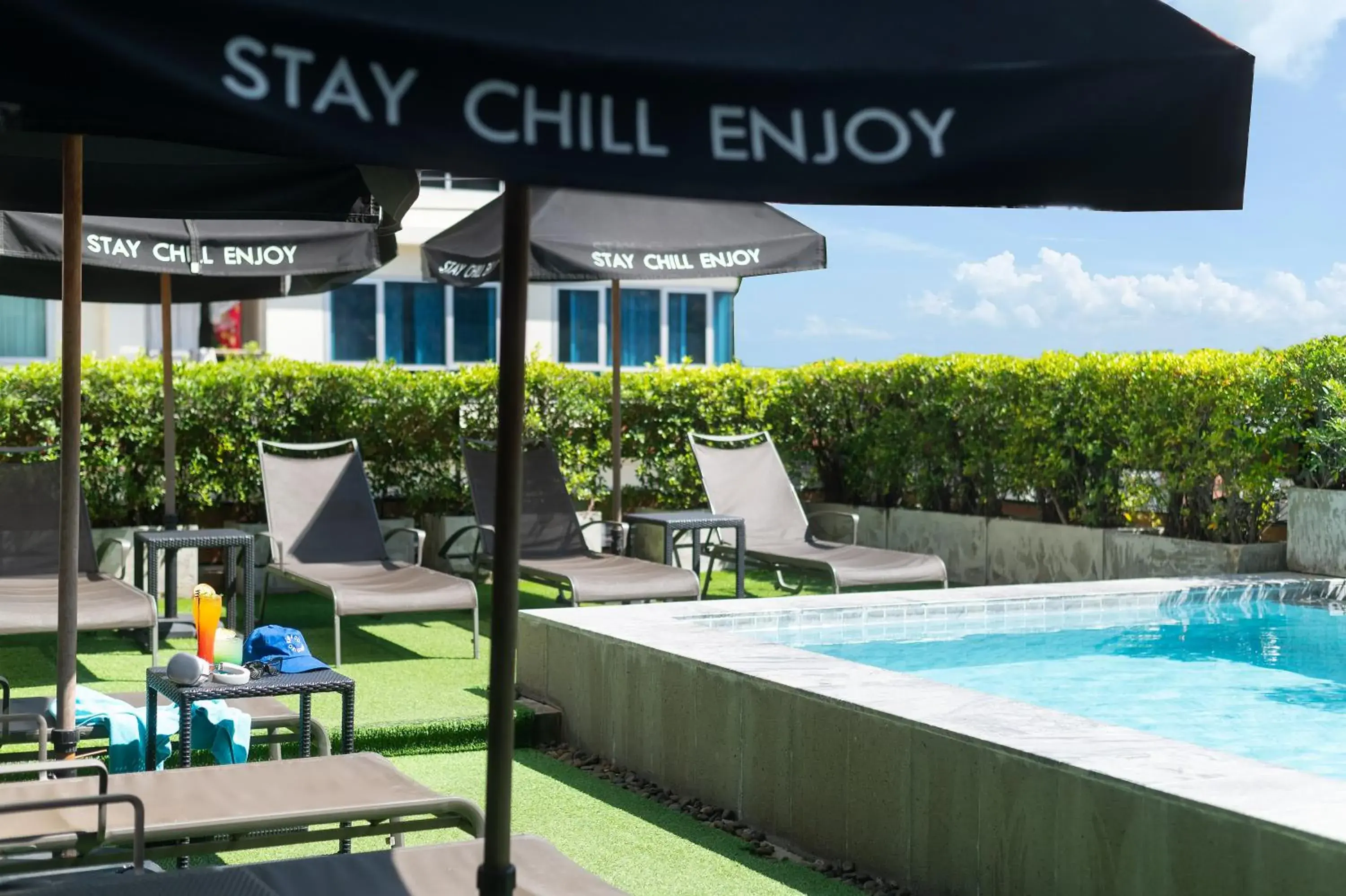 Swimming pool in Cross Vibe Bangkok Sukhumvit Swimming pool in Cross Vibe Bangkok Sukhumvit