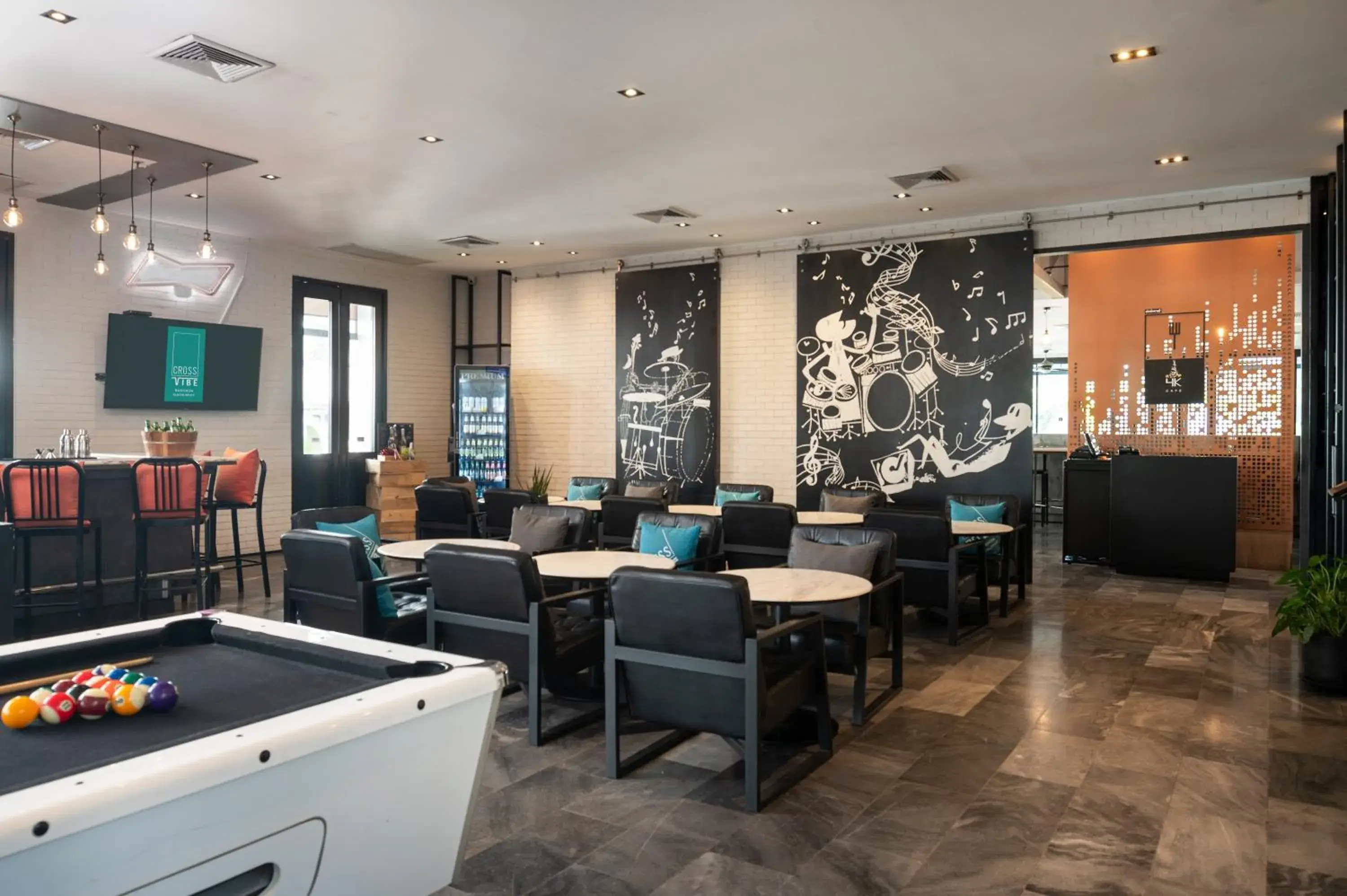 Lounge or bar in Cross Vibe Bangkok Sukhumvit Lounge or bar in Cross Vibe Bangkok Sukhumvit