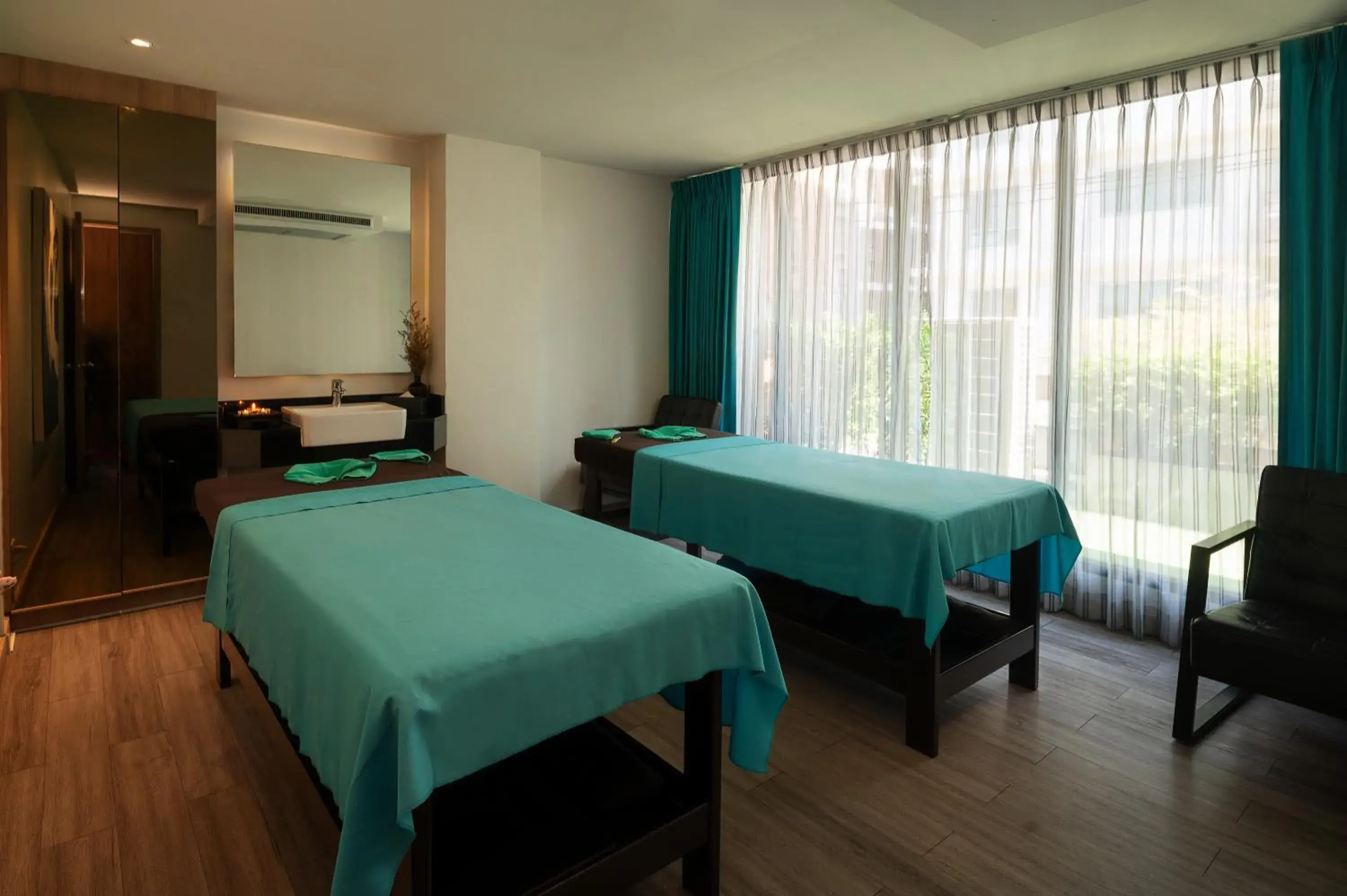 Spa and wellness centre/facilities, Bed in Cross Vibe Bangkok Sukhumvit Spa and wellness centre/facilities, Bed in Cross Vibe Bangkok Sukhumvit