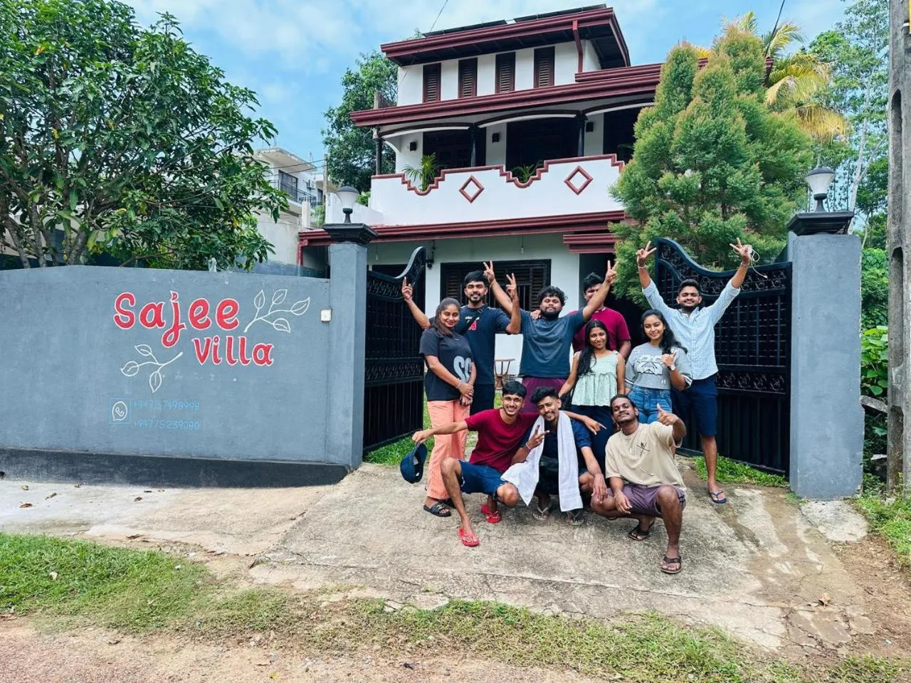 group of guests in Sajee Villa