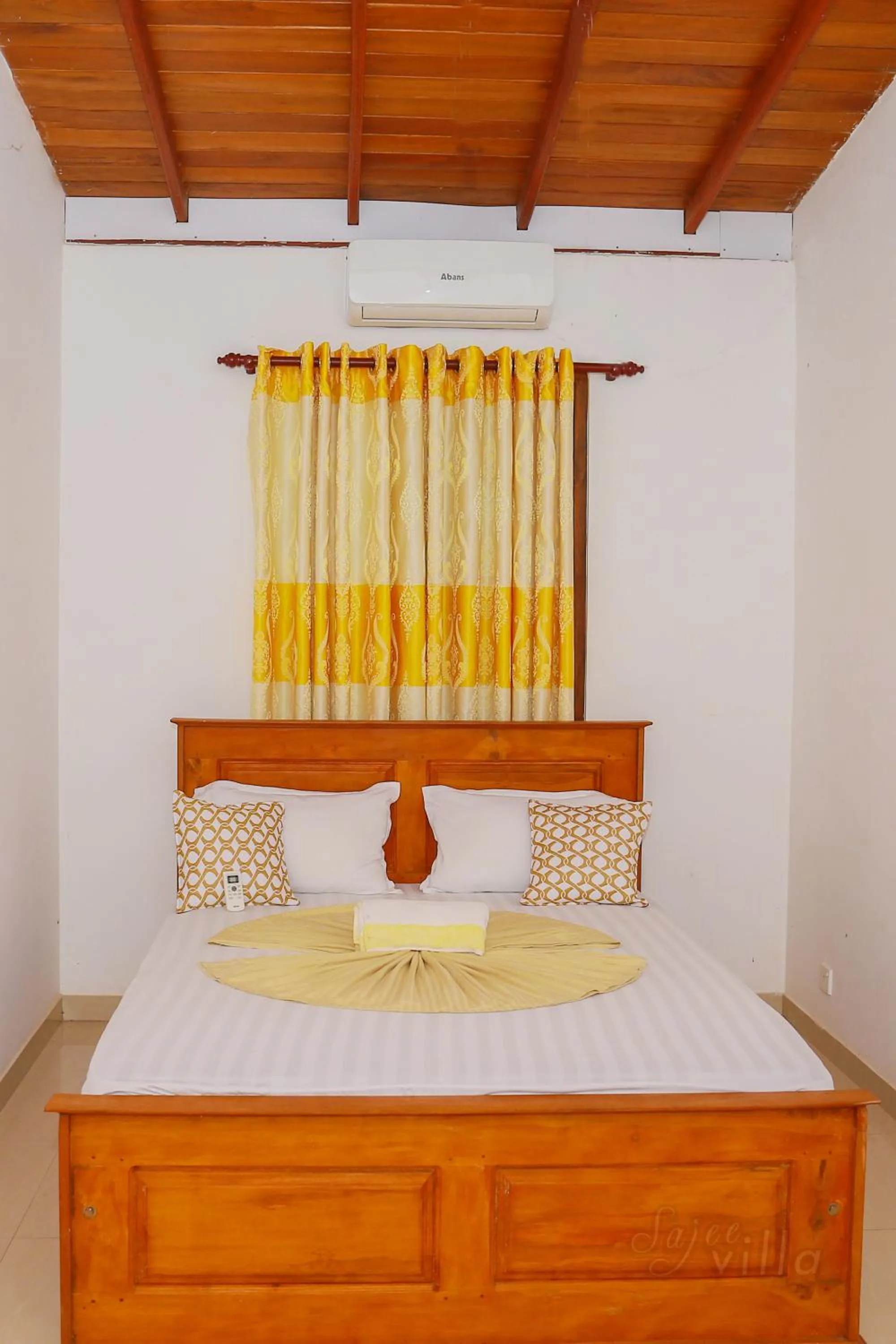 Bed in Sajee Villa