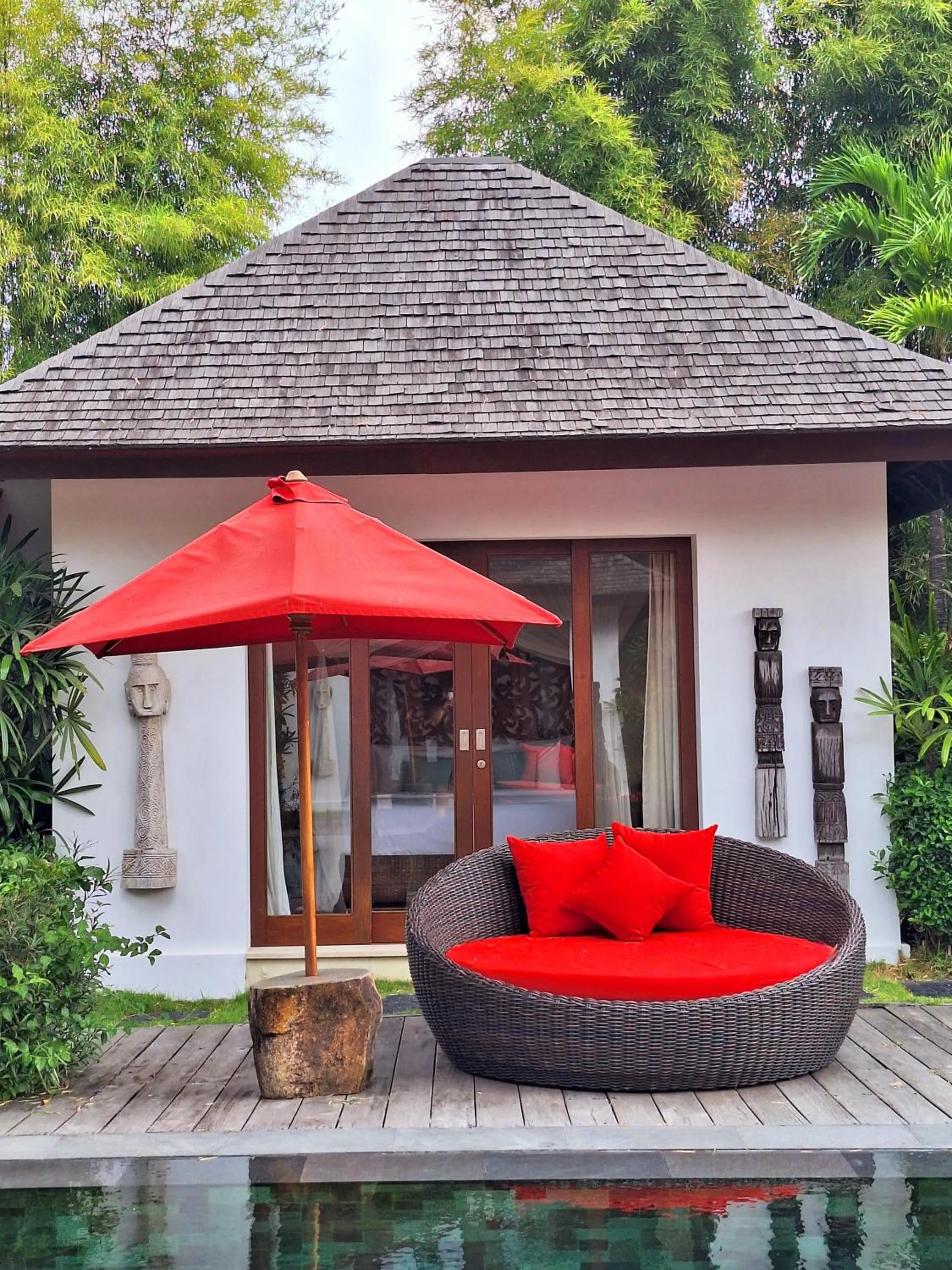 Bed in Villa Naty Canggu - 6 Bedrooms Luxury Villa