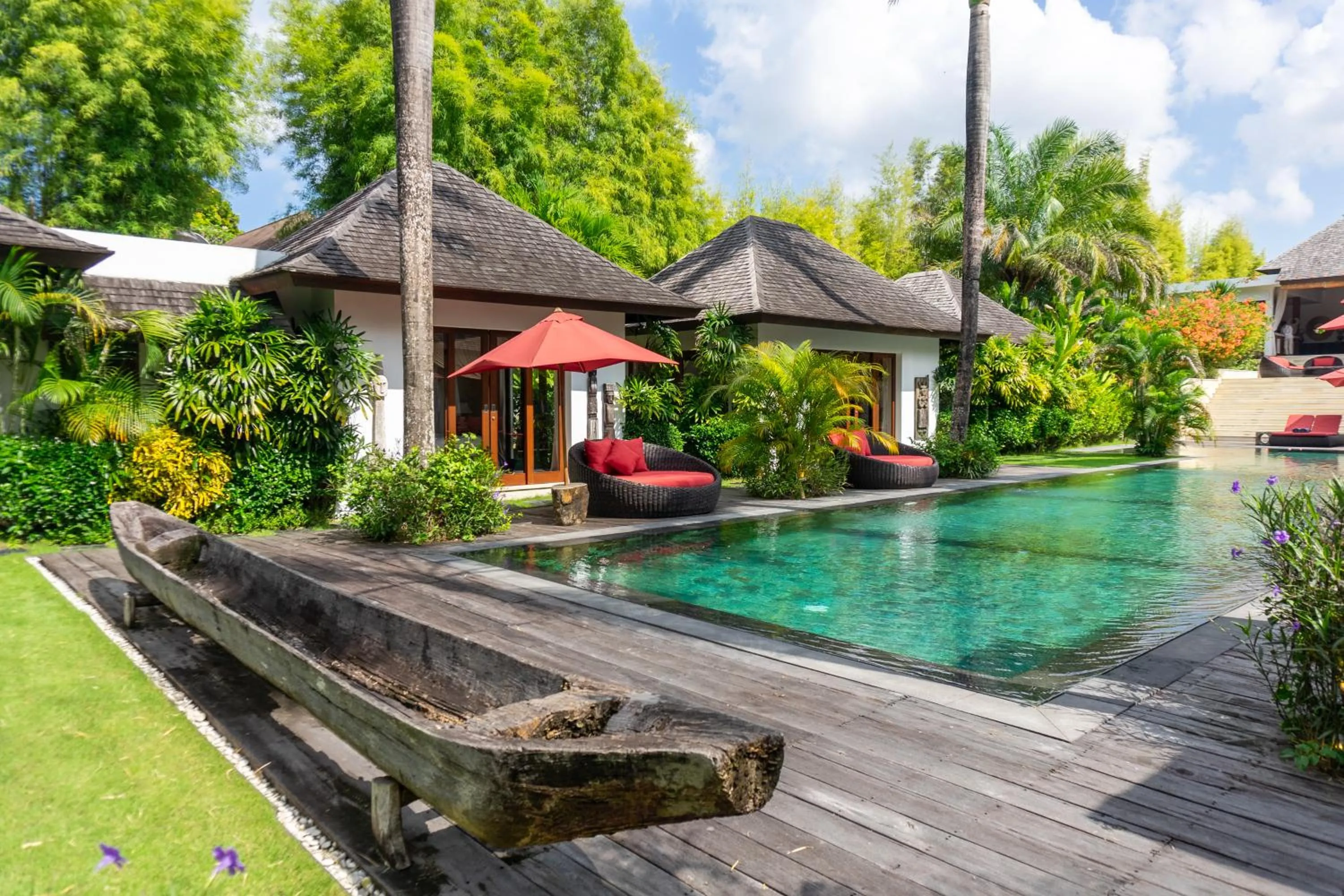 Garden in Villa Naty Canggu - 6 Bedrooms Luxury Villa