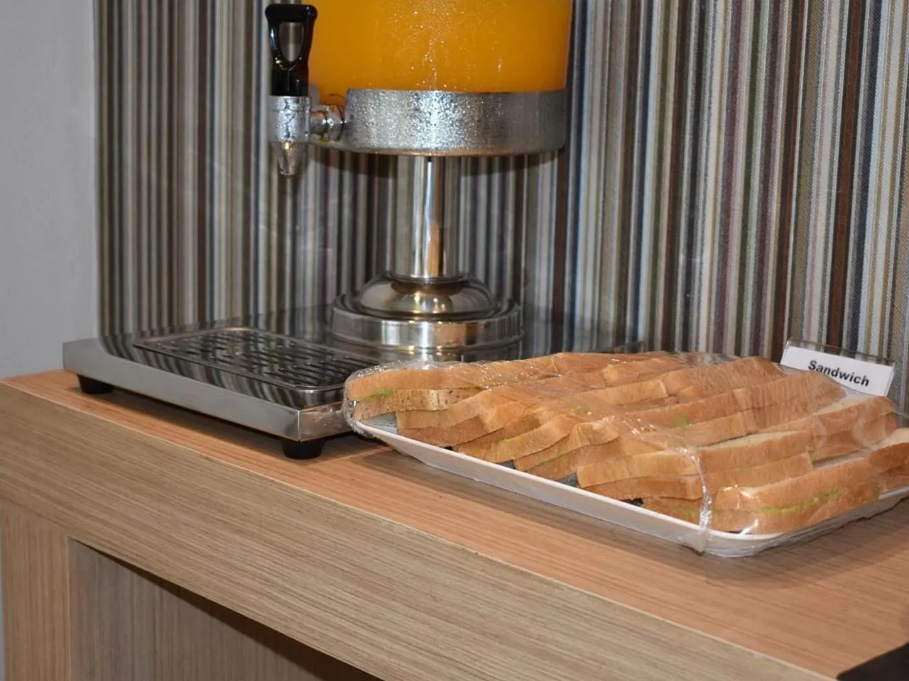 Breakfast in Fortune D Hotel Maesot