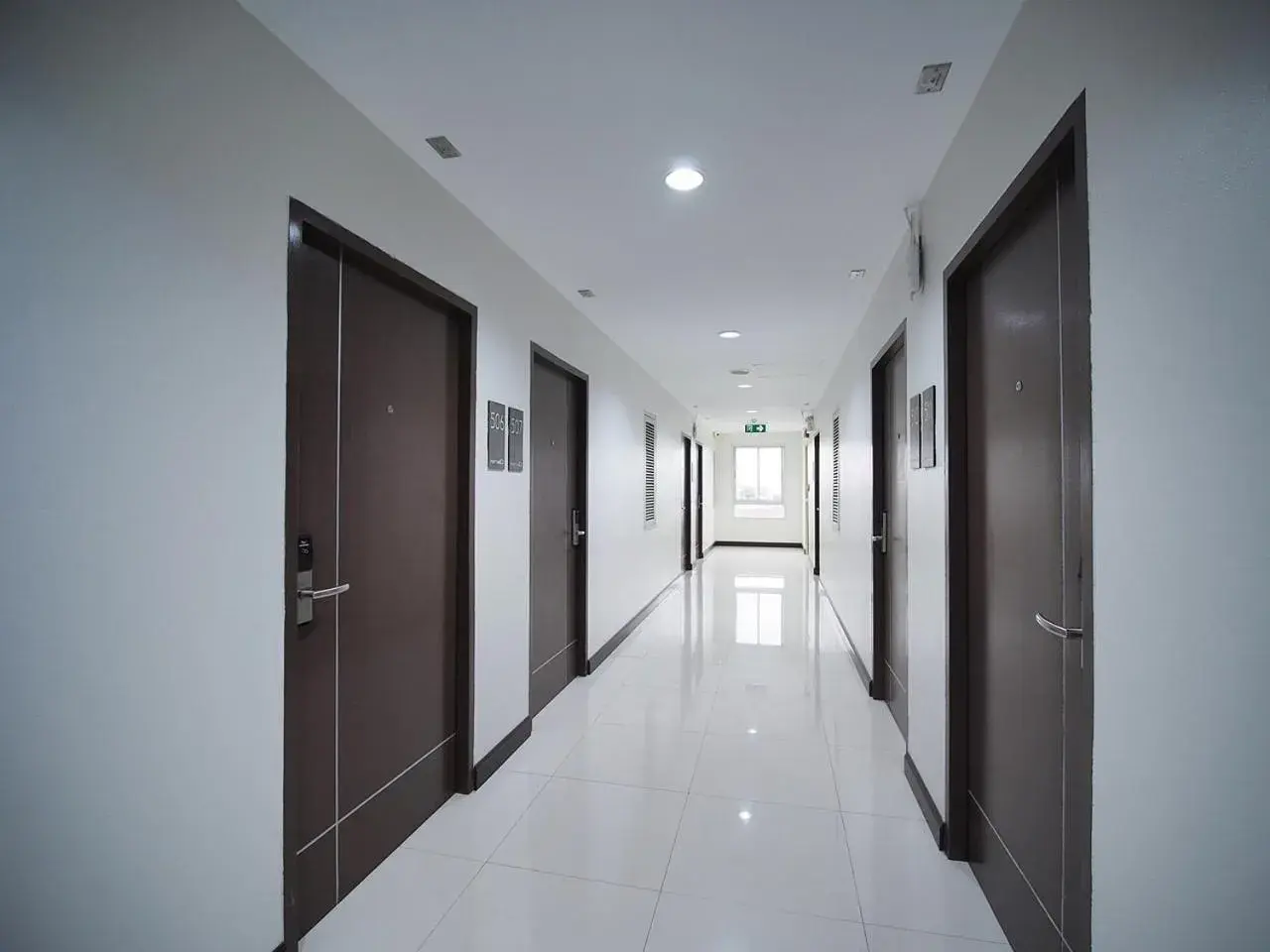 Inner courtyard view in Fortune D Hotel Maesot Inner courtyard view in Fortune D Hotel Maesot