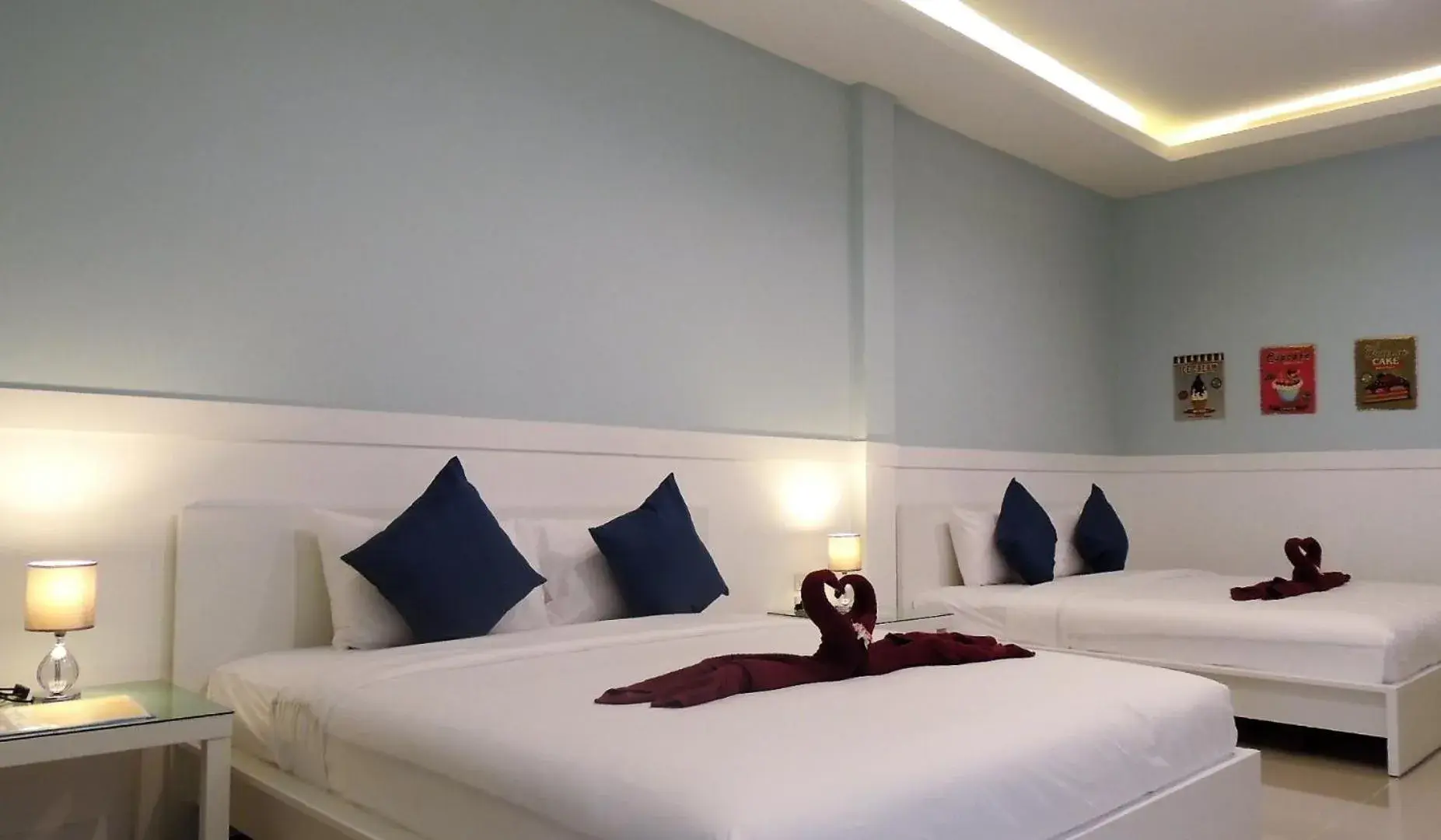 Bed in Blue Moon Samed Bed in Blue Moon Samed