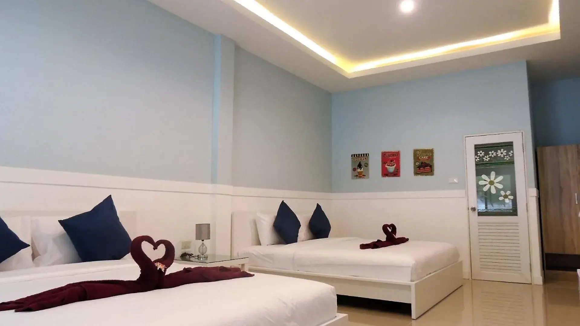 Bed in Blue Moon Samed Bed in Blue Moon Samed