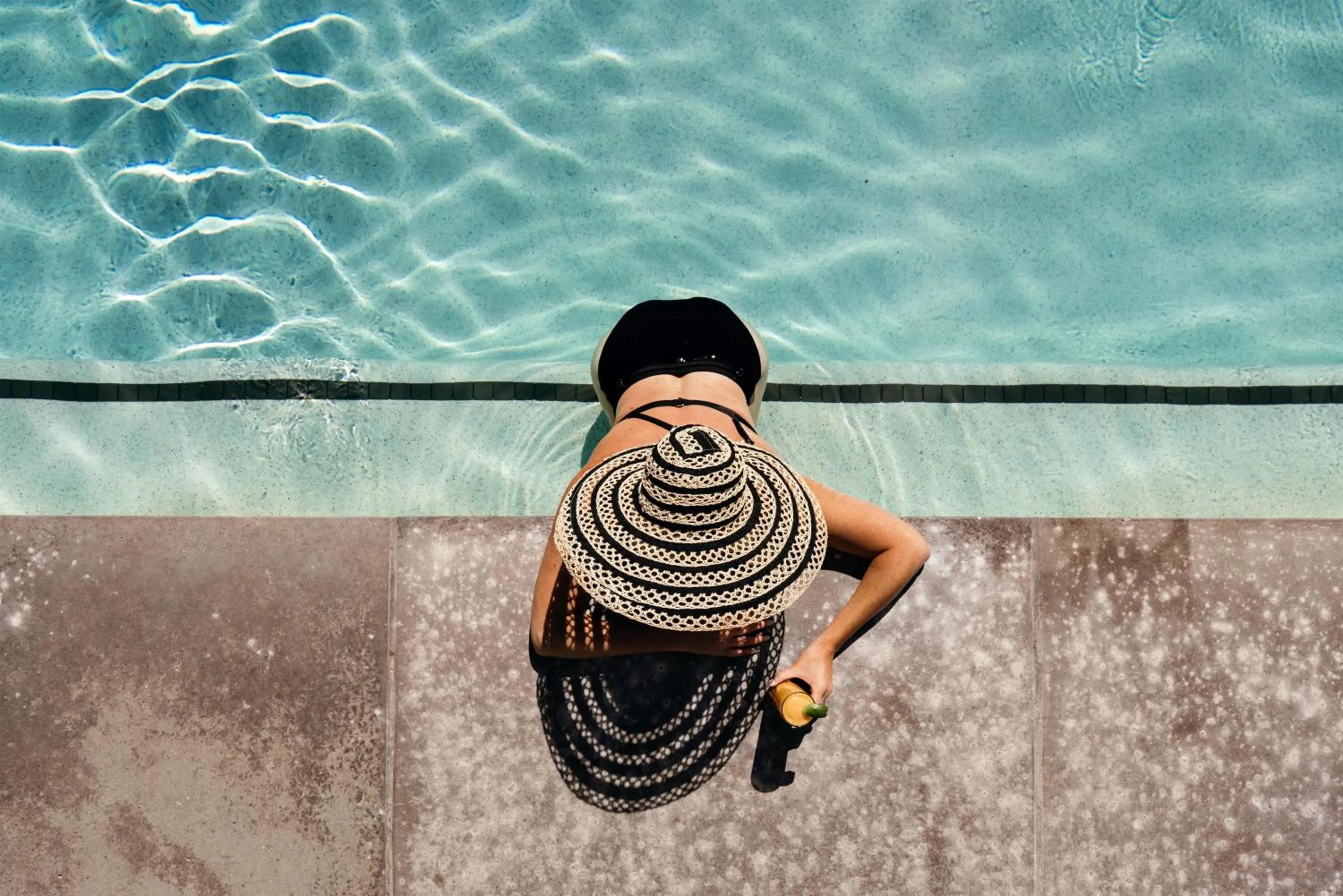 Swimming pool in Andaz Scottsdale Resort & Bungalows
