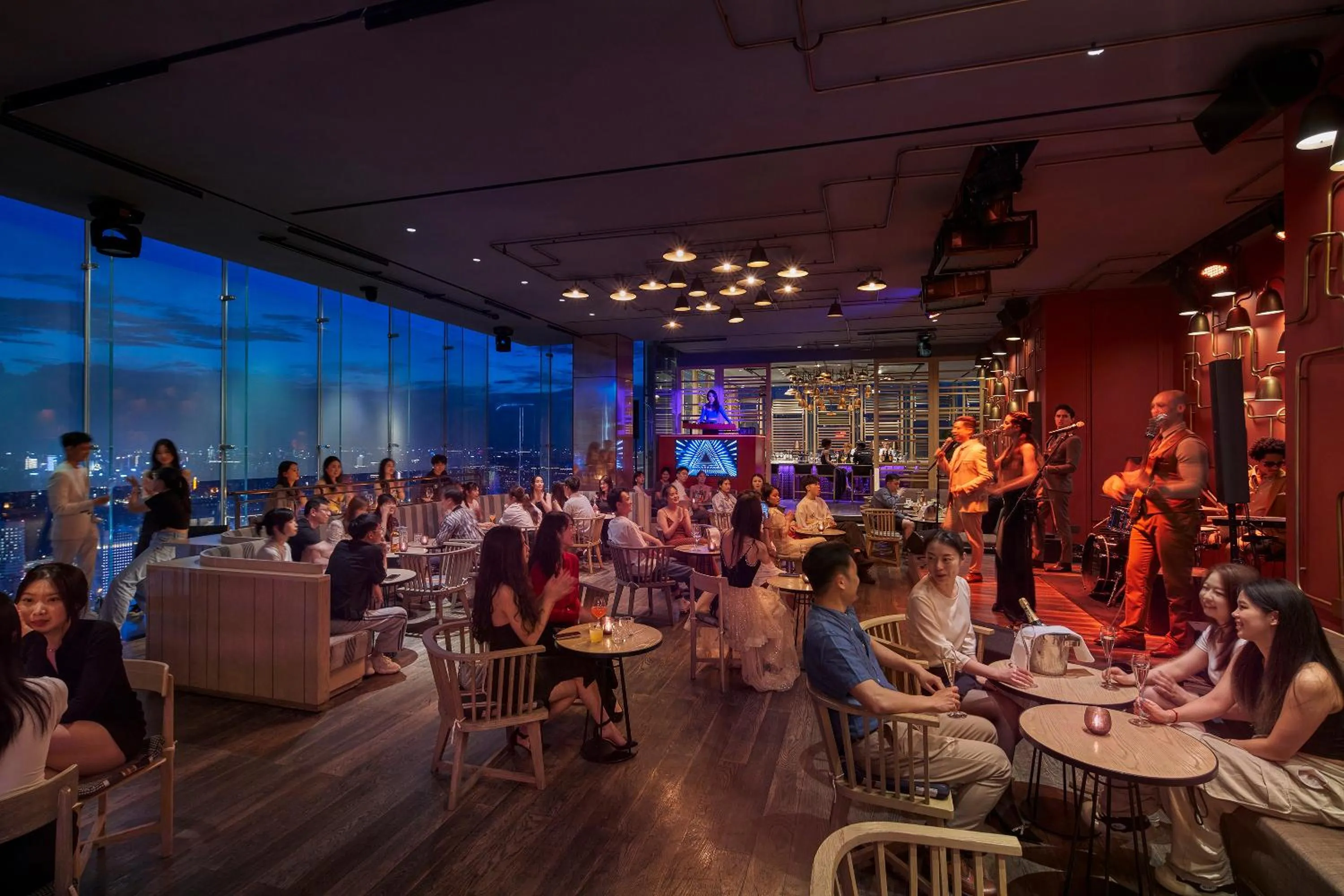 Restaurant/places to eat in Park Hyatt Hangzhou