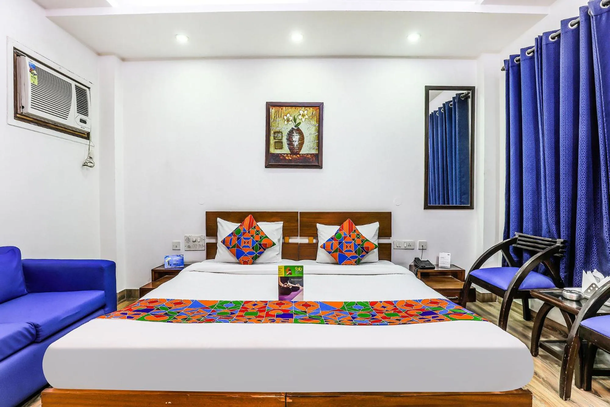 Bed in FabHotel The Residency DLF Galleria