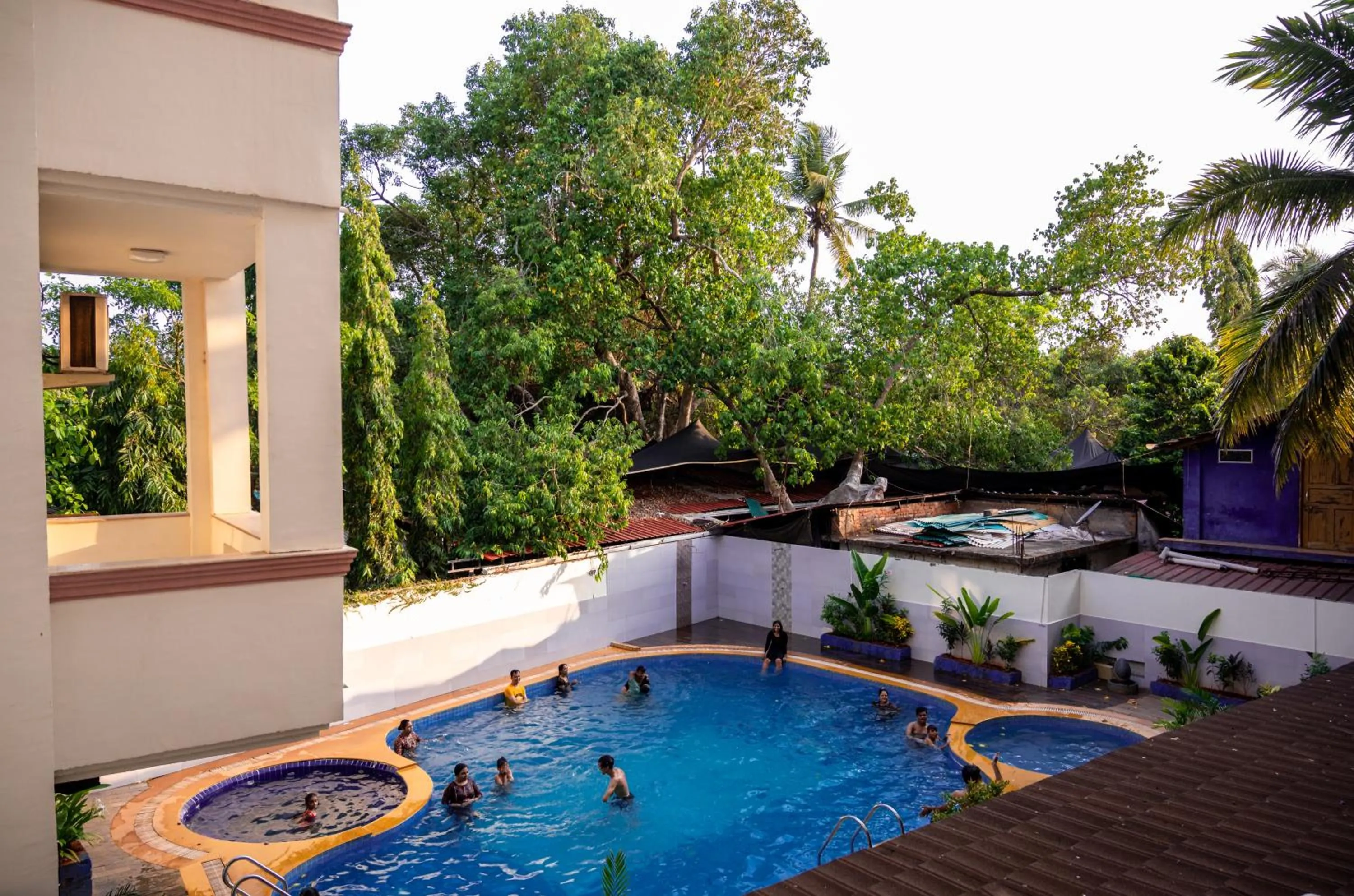 Day in La Oasis by Meraden ,Goa