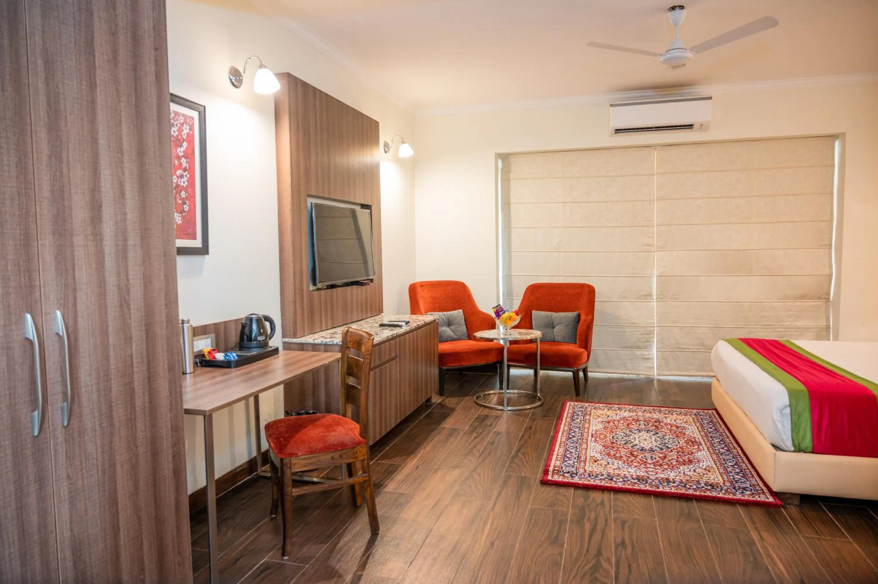 Bed in La Oasis by Meraden ,Goa