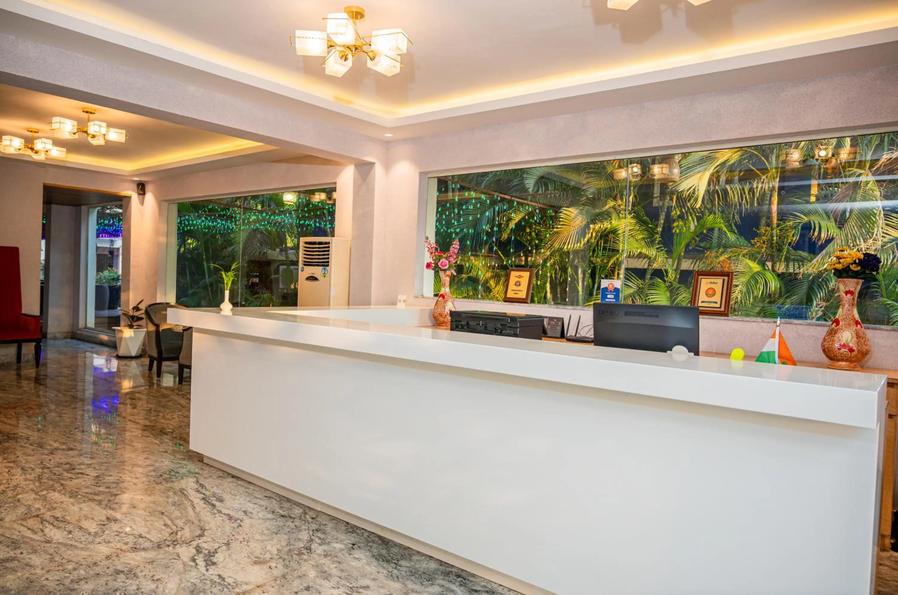 Lobby or reception in La Oasis by Meraden ,Goa