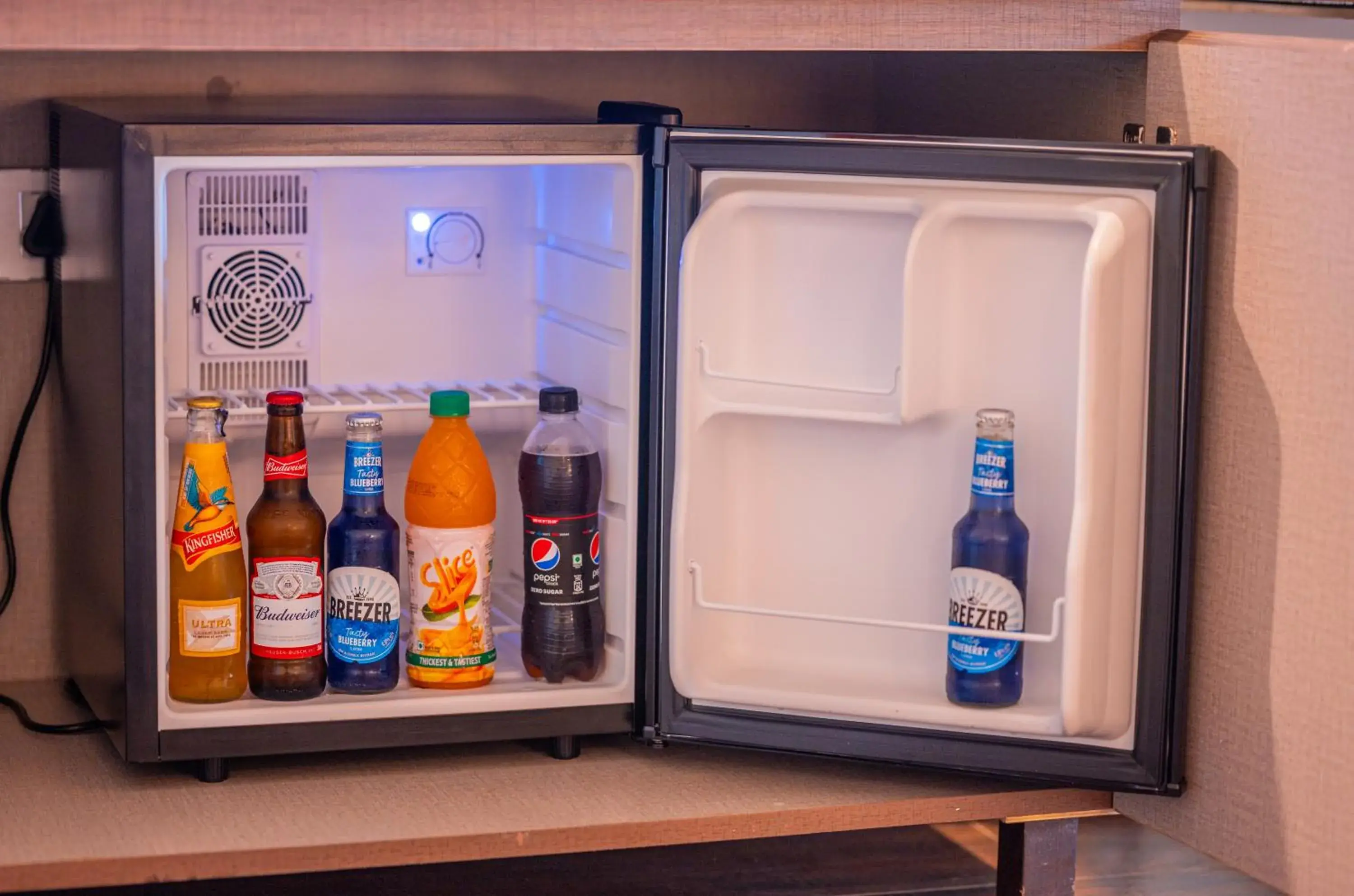 Food and drinks in La Oasis by Meraden ,Goa Food and drinks in La Oasis by Meraden ,Goa