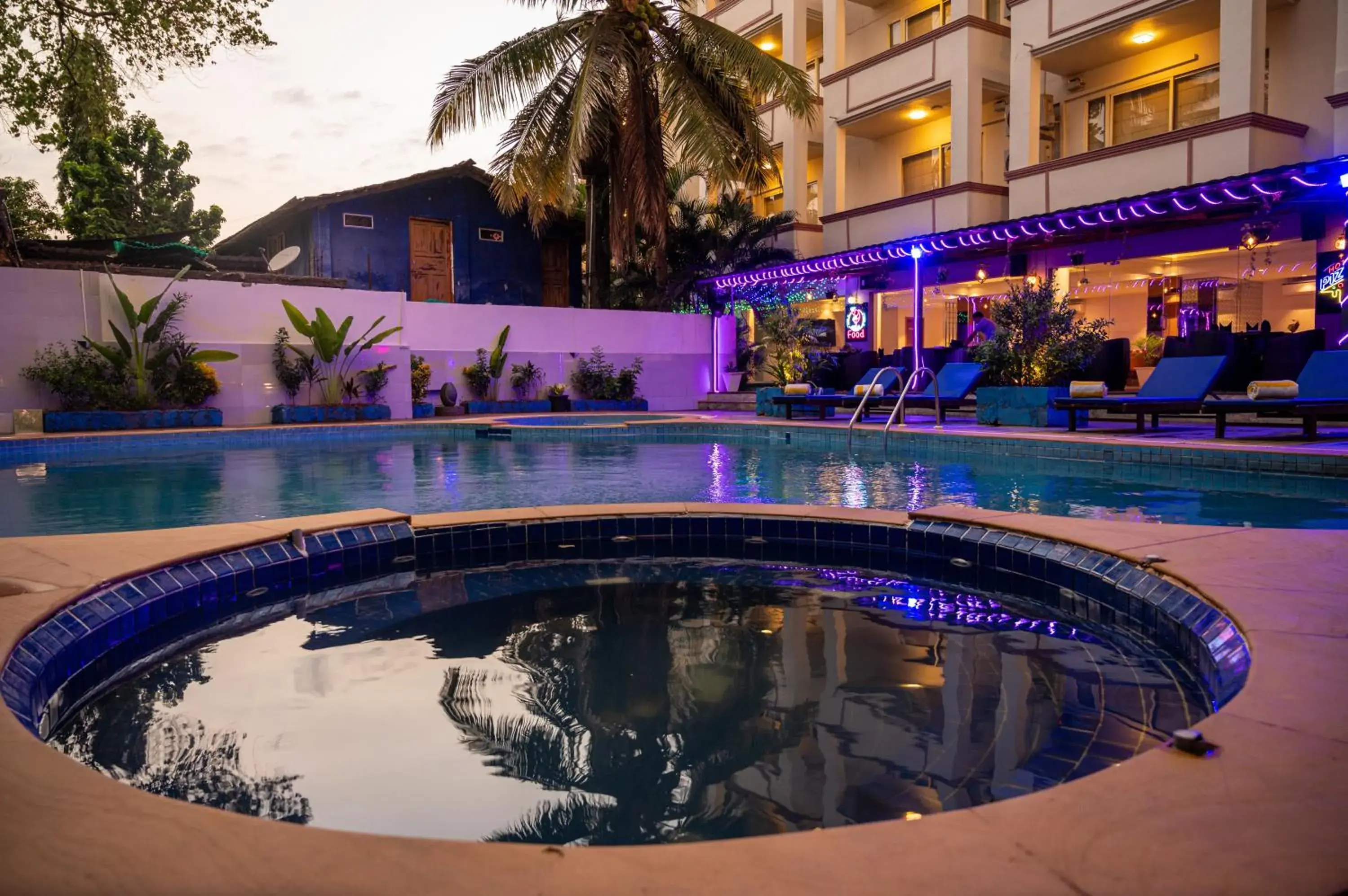 Swimming pool in La Oasis by Meraden ,Goa Swimming pool in La Oasis by Meraden ,Goa