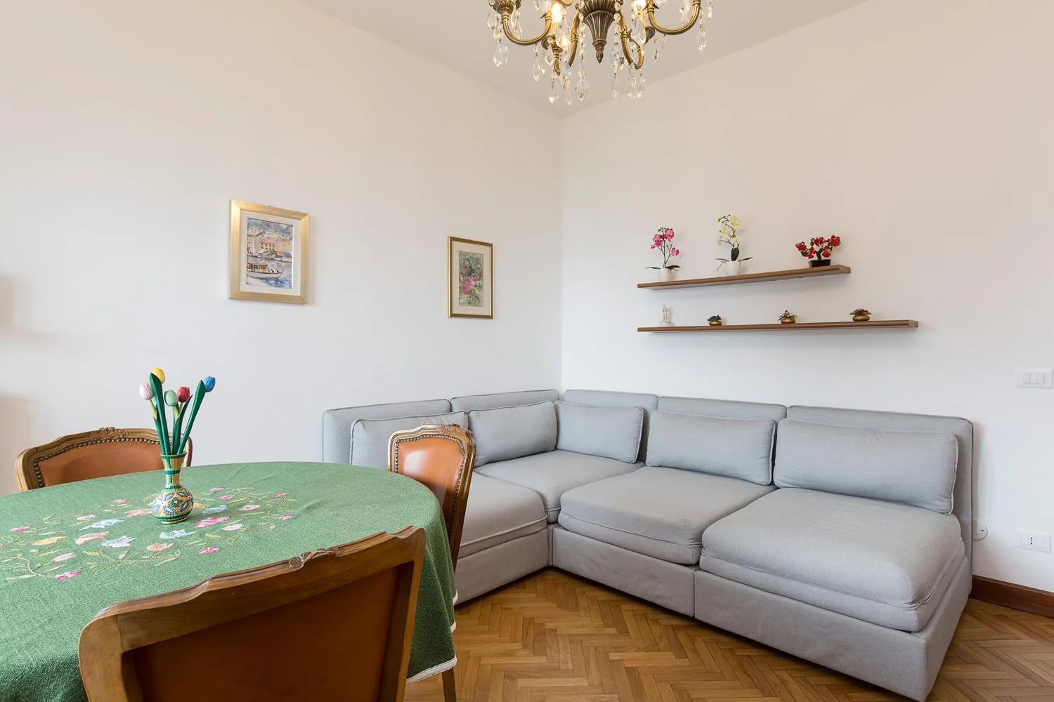 Dining area in Rampolina view by Impero House