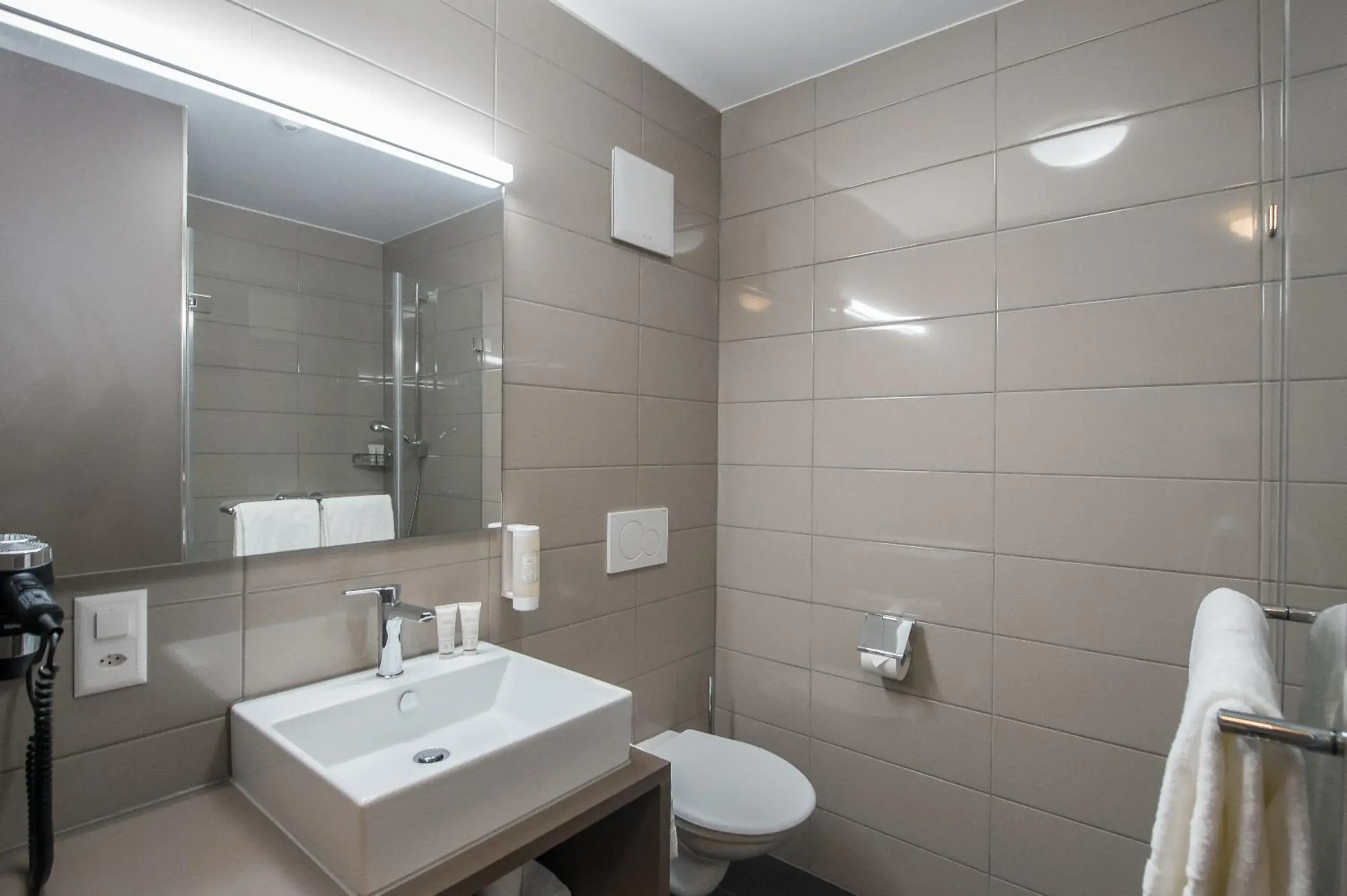 Double Room with Kitchenette and Balcony in Aparthotel Baden Double Room with Kitchenette and Balcony in Aparthotel Baden